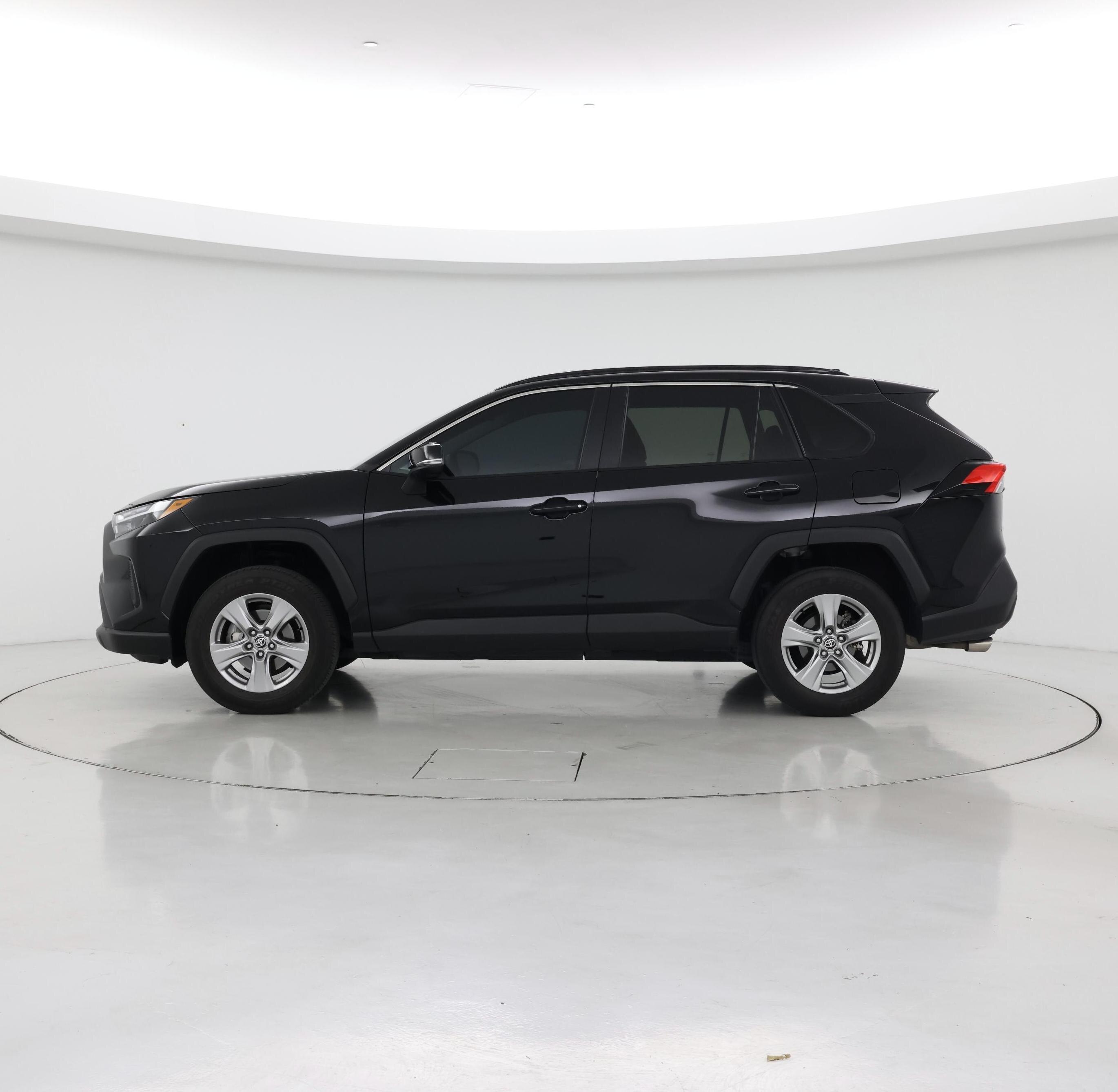 Thumbnail: 2024 Toyota RAV4 - 3