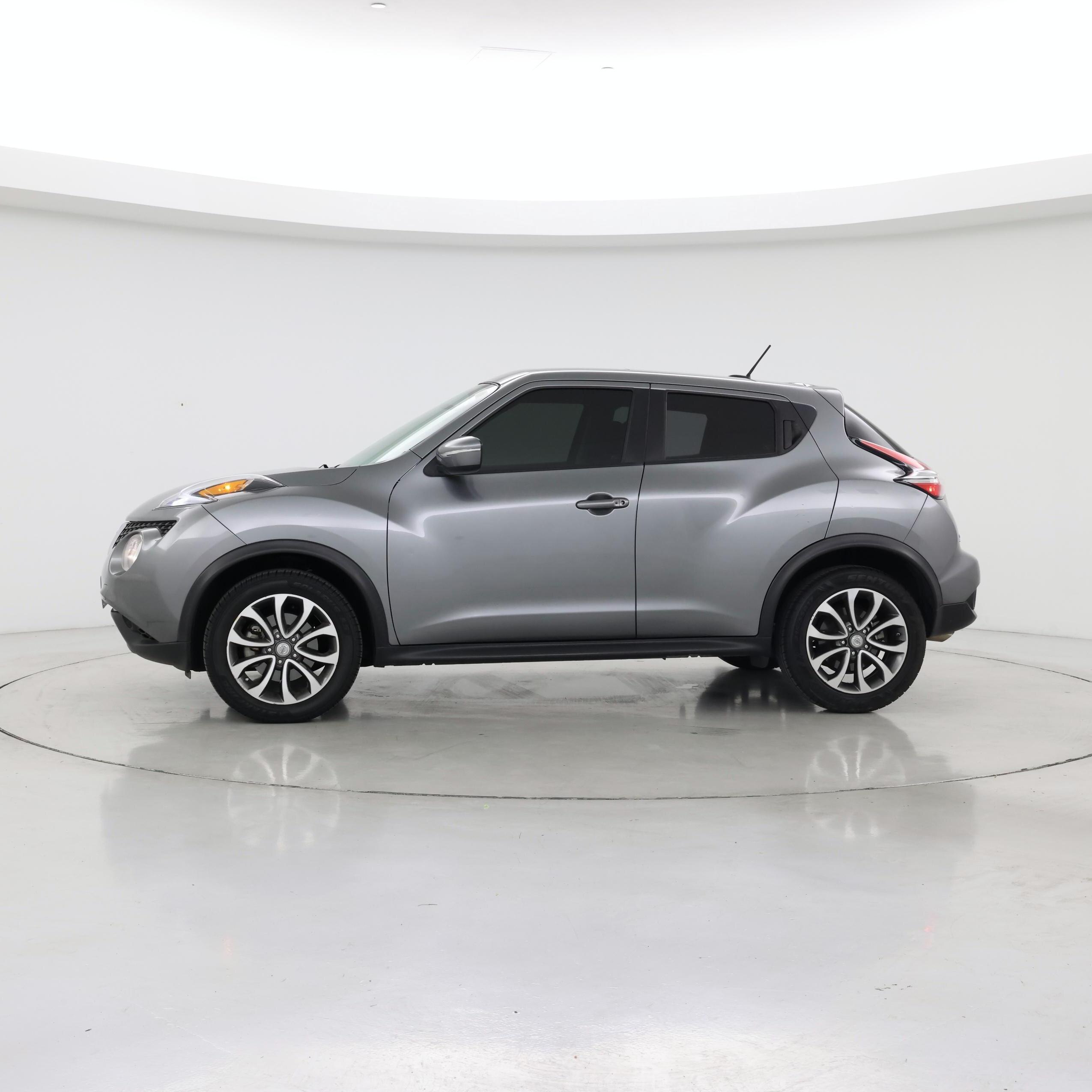 Thumbnail: 2017 Nissan Juke - 3