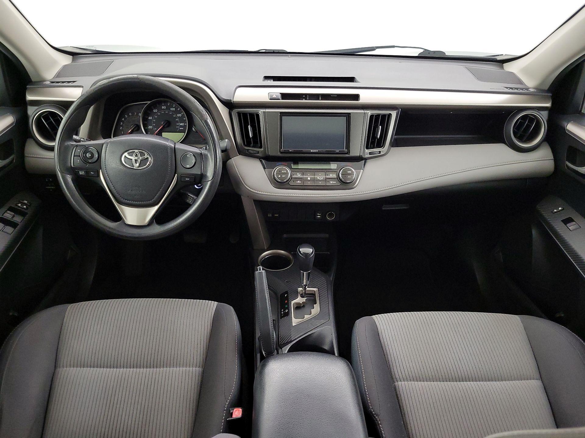 Thumbnail: 2014 Toyota RAV4 - 9