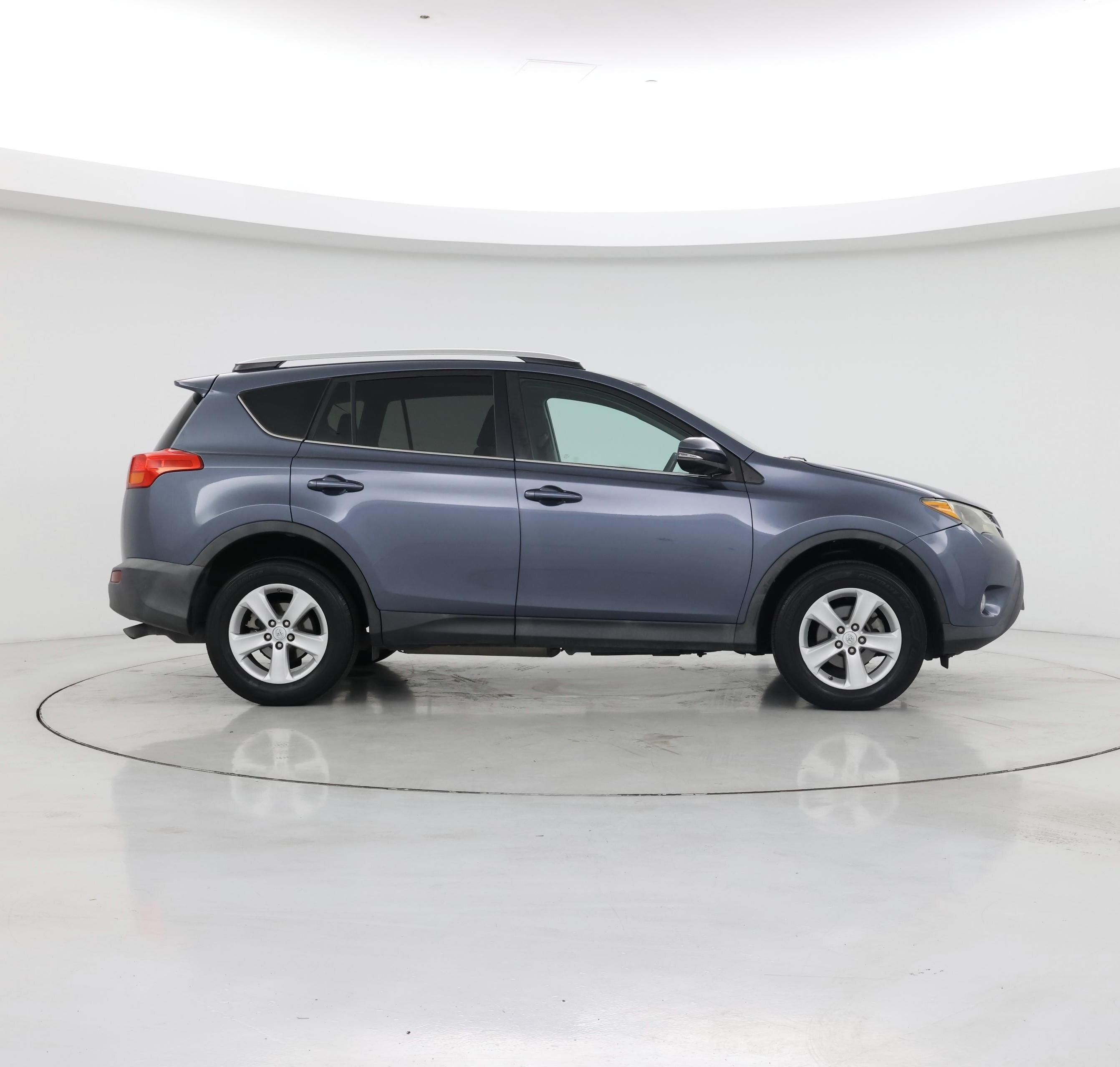 Thumbnail: 2014 Toyota RAV4 - 7