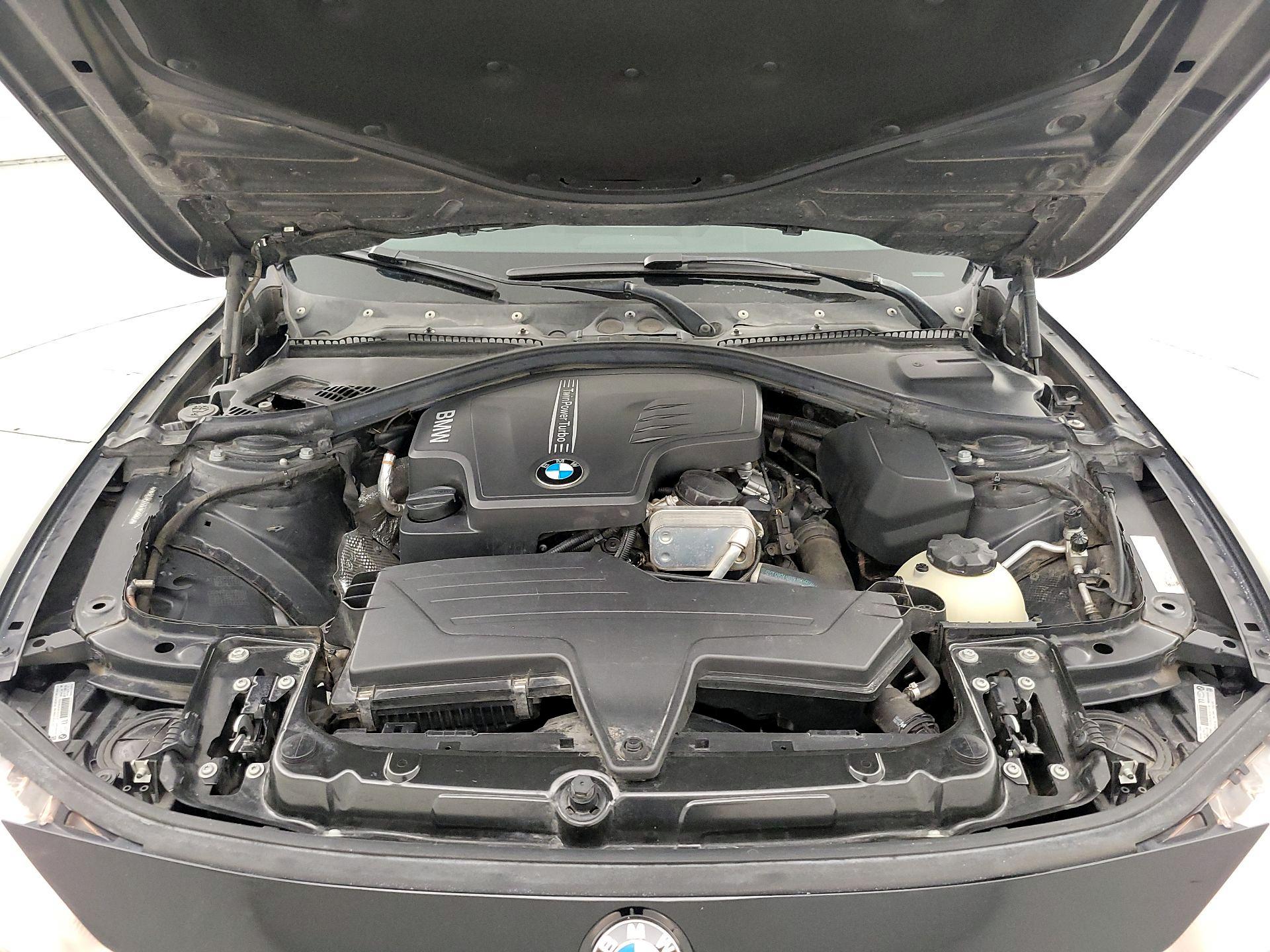 Thumbnail: 2014 BMW 3 Series - 20