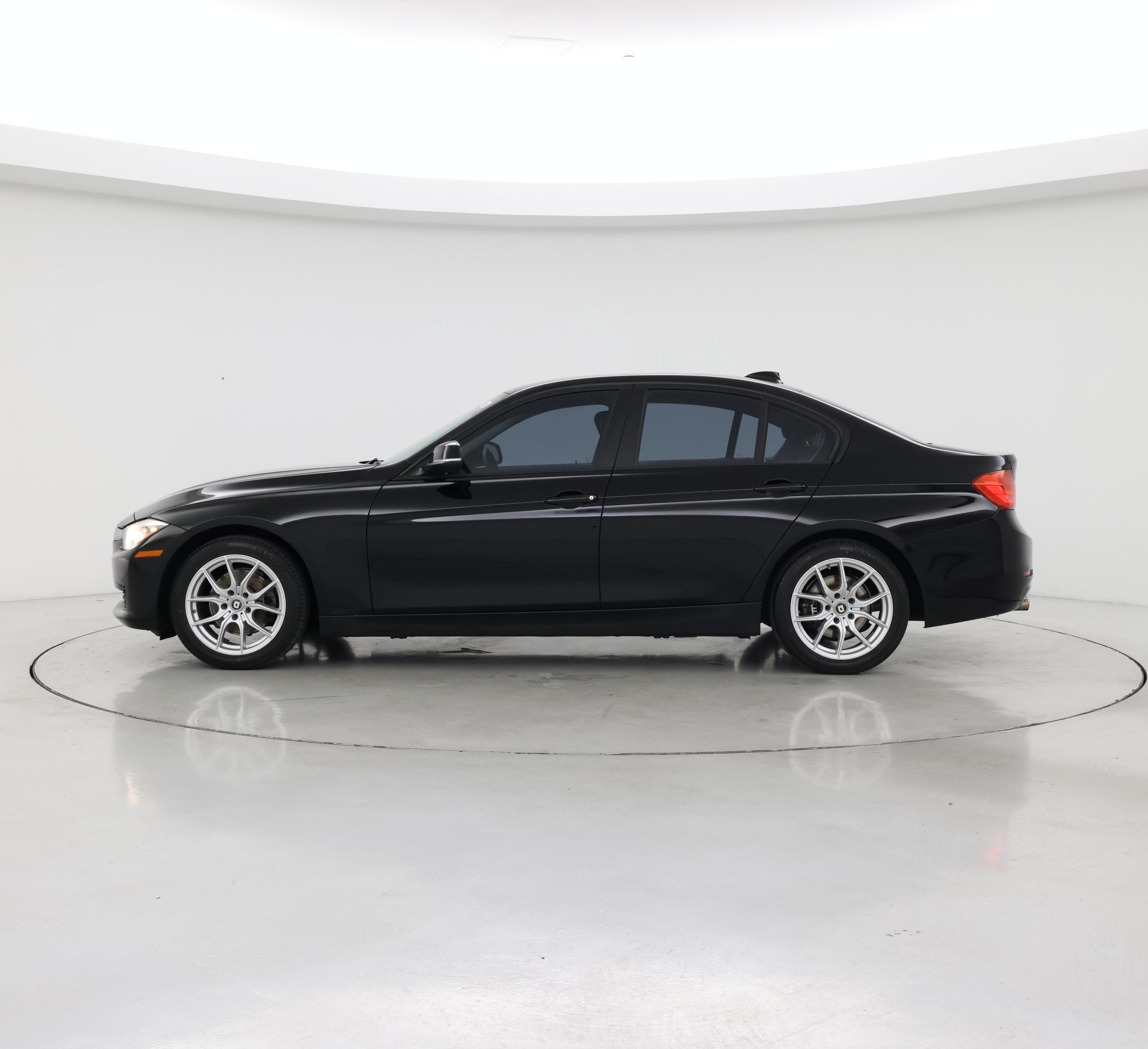 Thumbnail: 2014 BMW 3 Series - 3