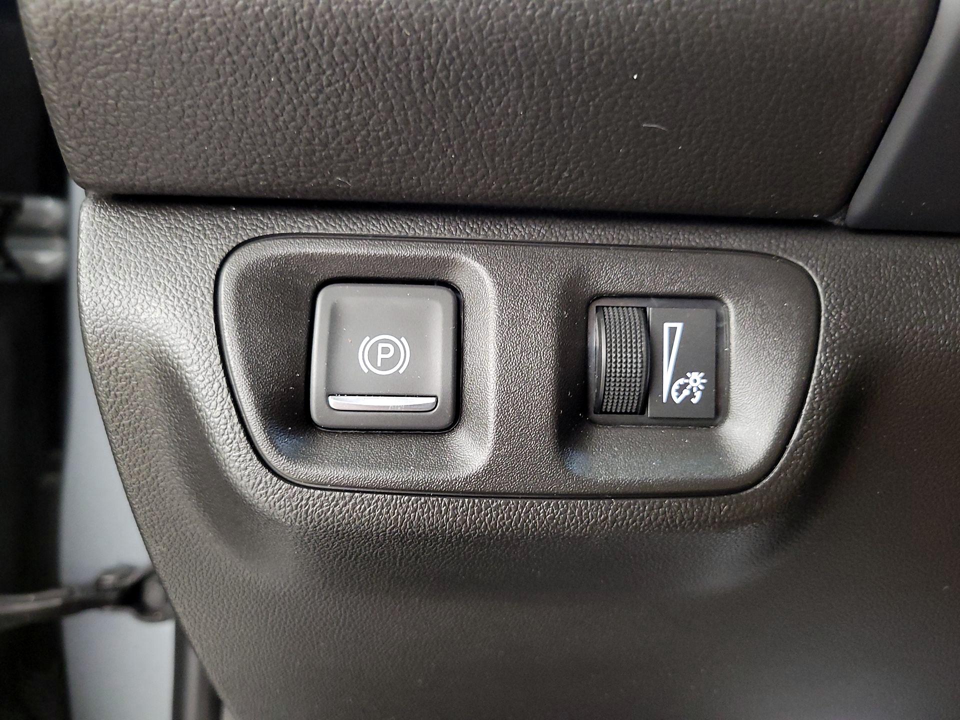 Thumbnail: 2023 GMC Acadia - 13