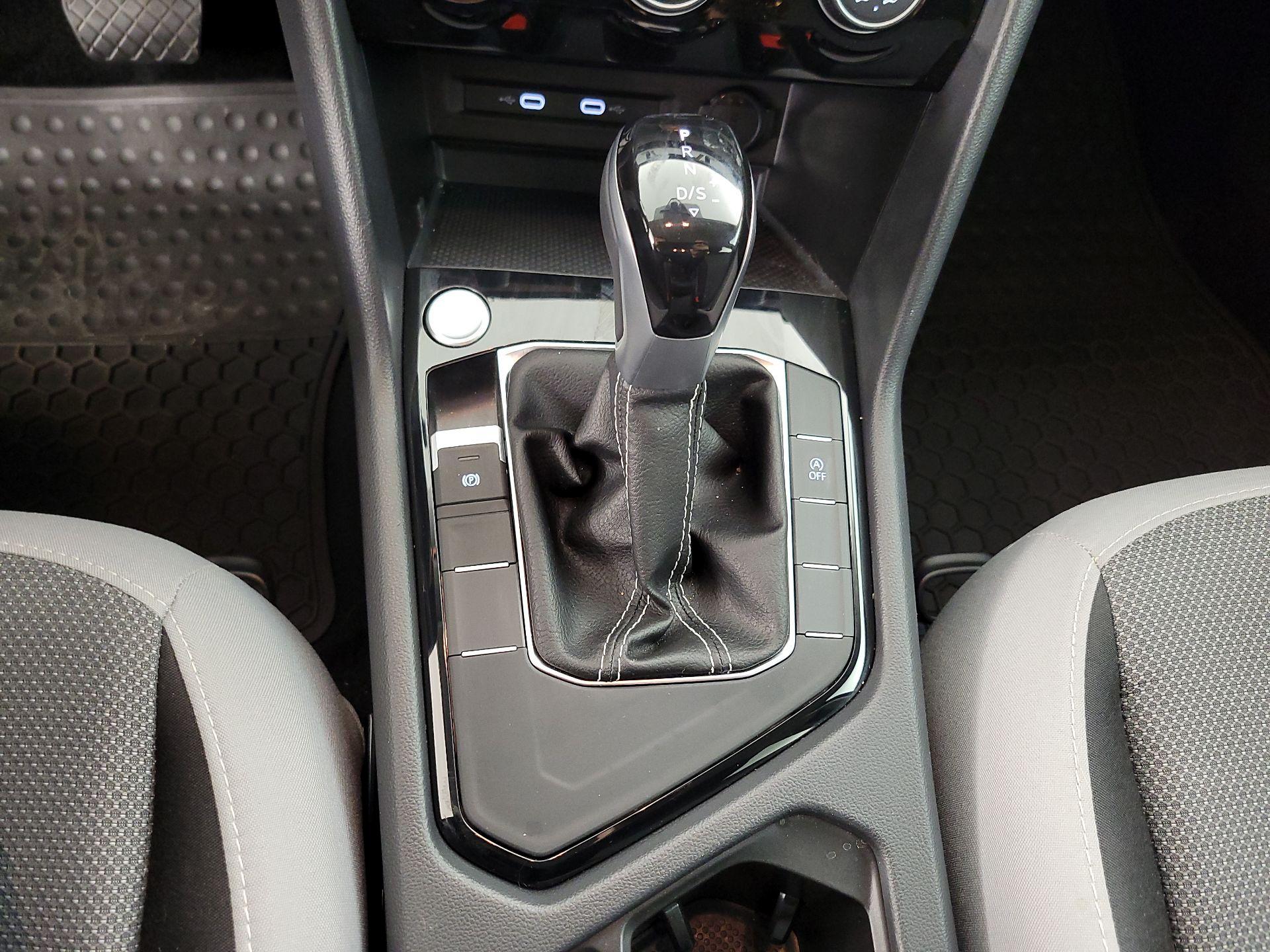 Thumbnail: 2024 Volkswagen Taos - 17