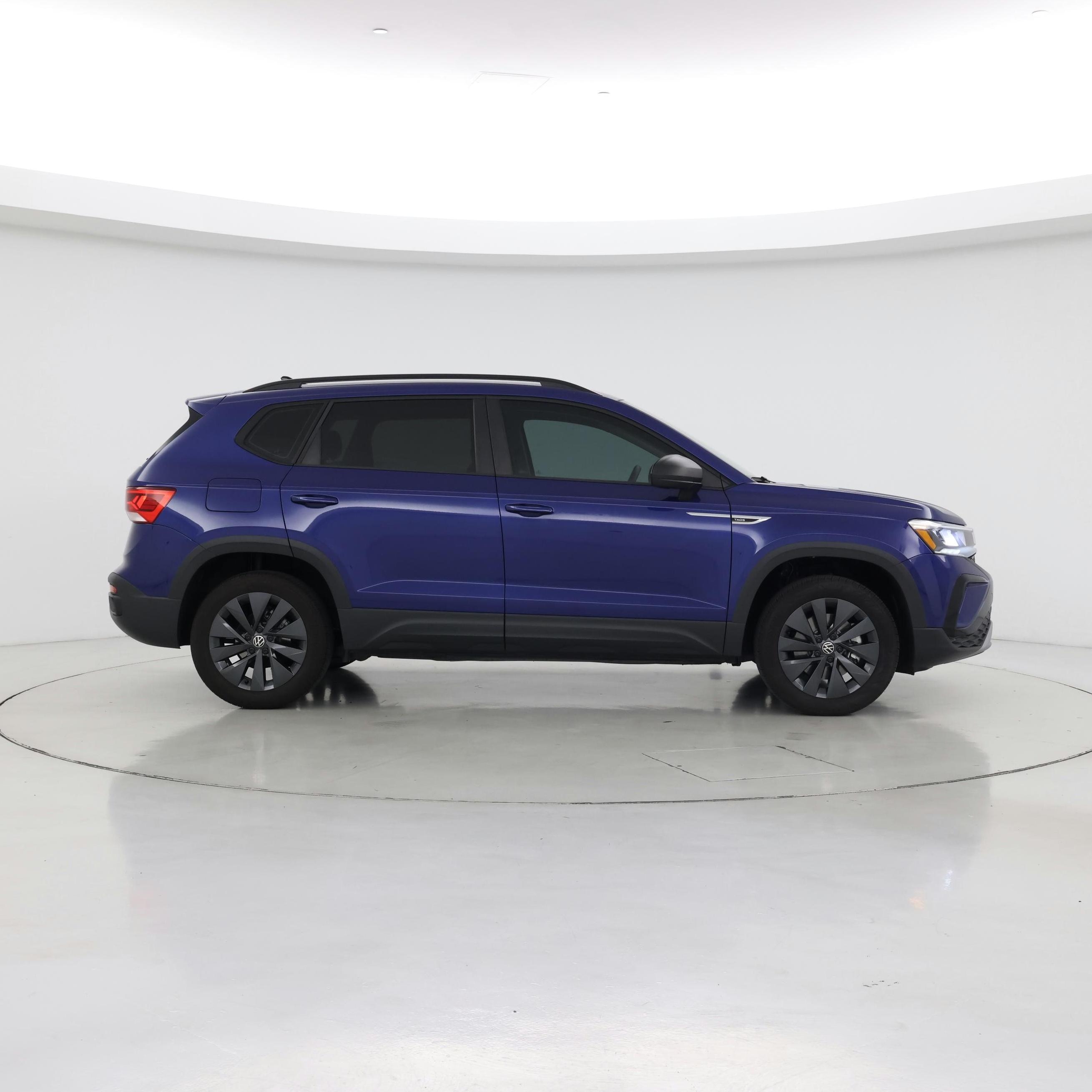 Thumbnail: 2024 Volkswagen Taos - 7