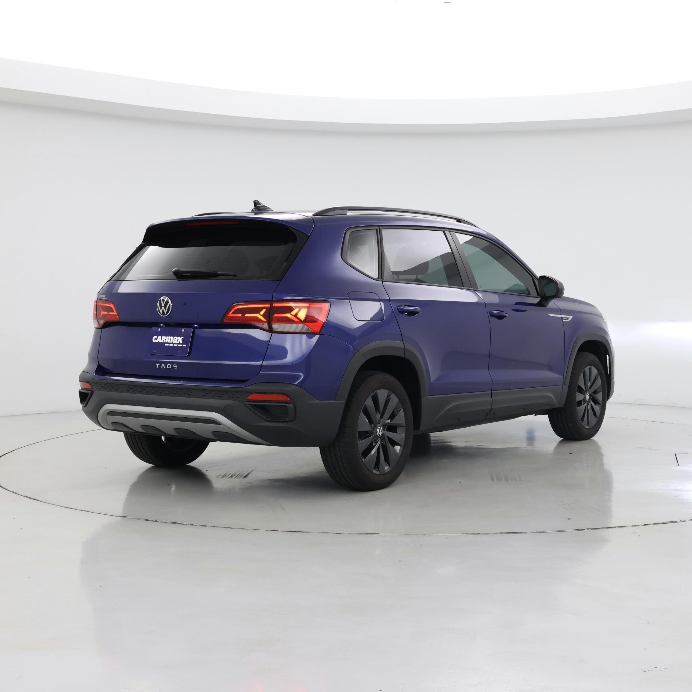 Thumbnail: 2024 Volkswagen Taos - 8