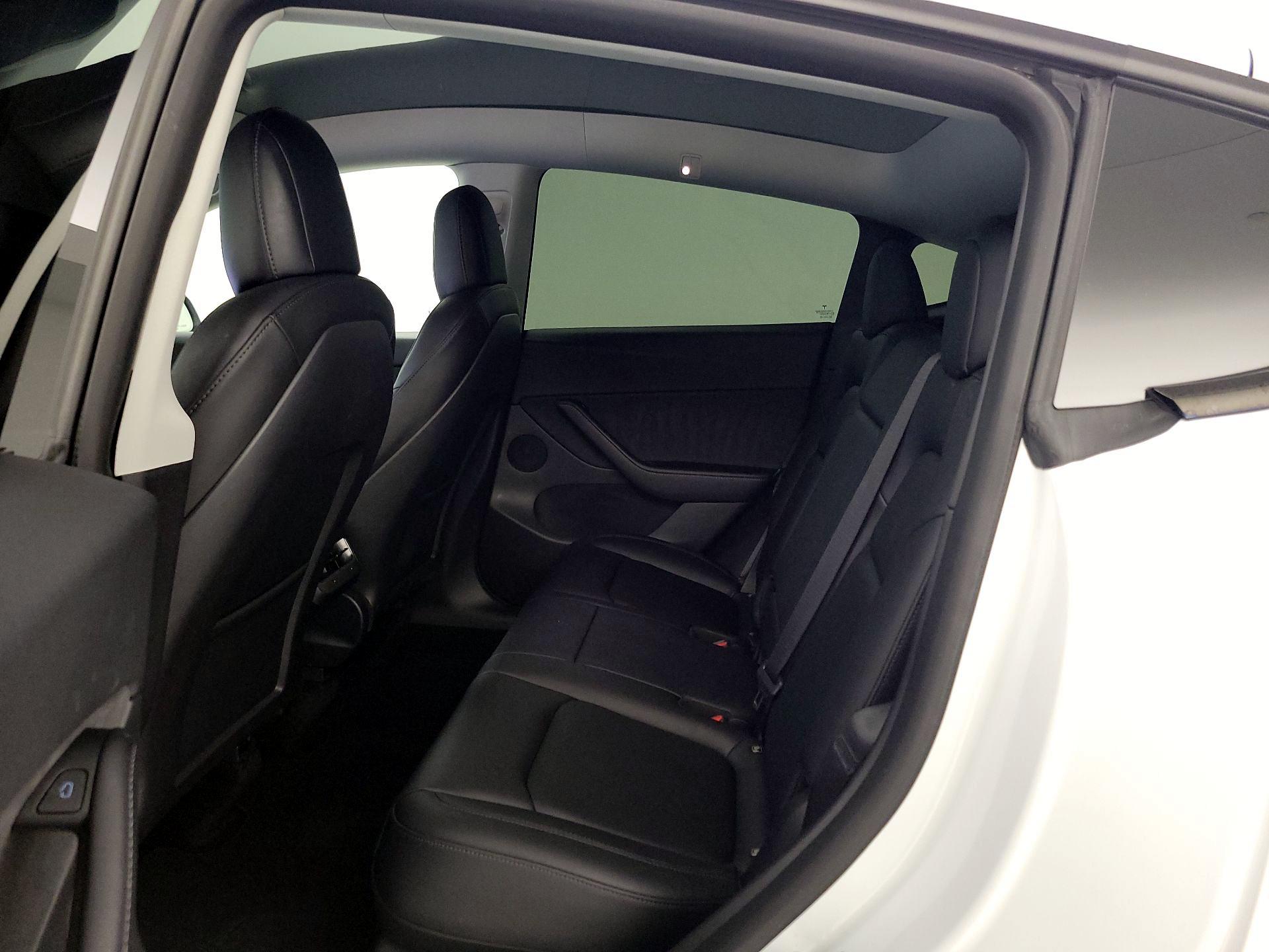 Thumbnail: 2022 Tesla Model Y - 19