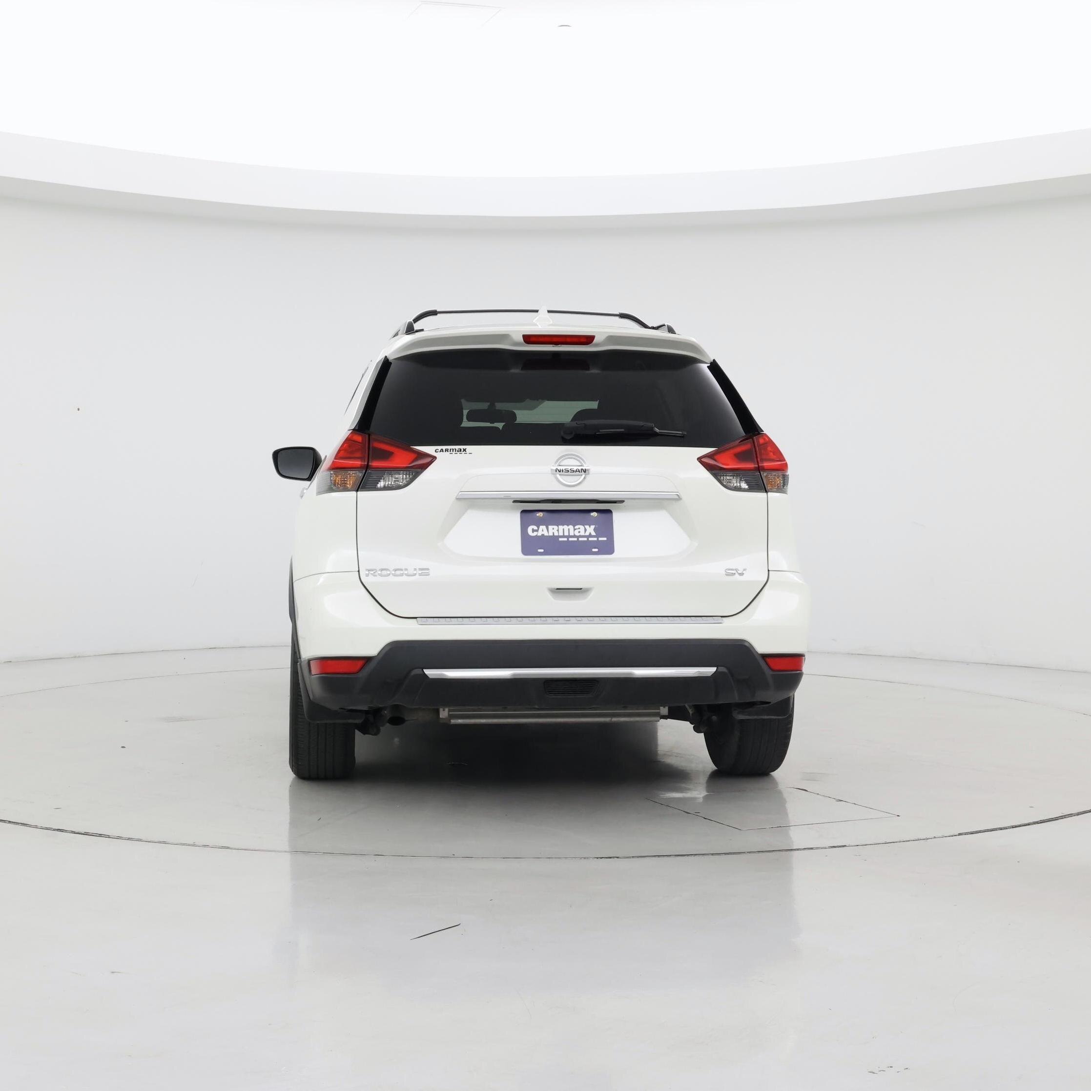 Thumbnail: 2017 Nissan Rogue - 6