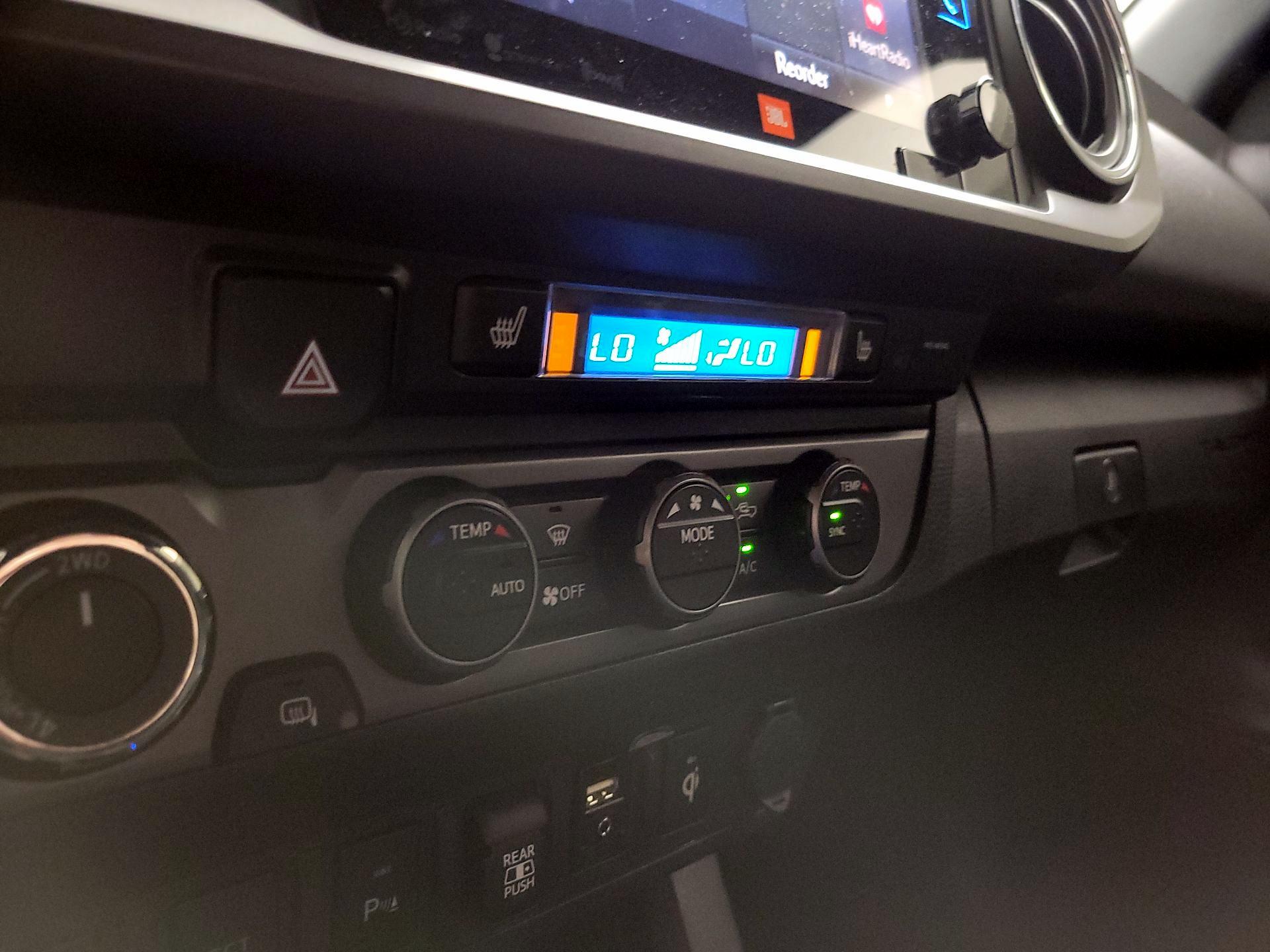 Thumbnail: 2019 Toyota Tacoma - 16