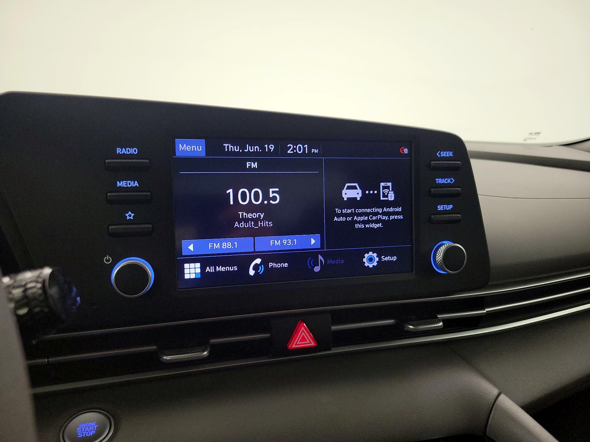 Thumbnail: 2022 Hyundai Elantra - 15
