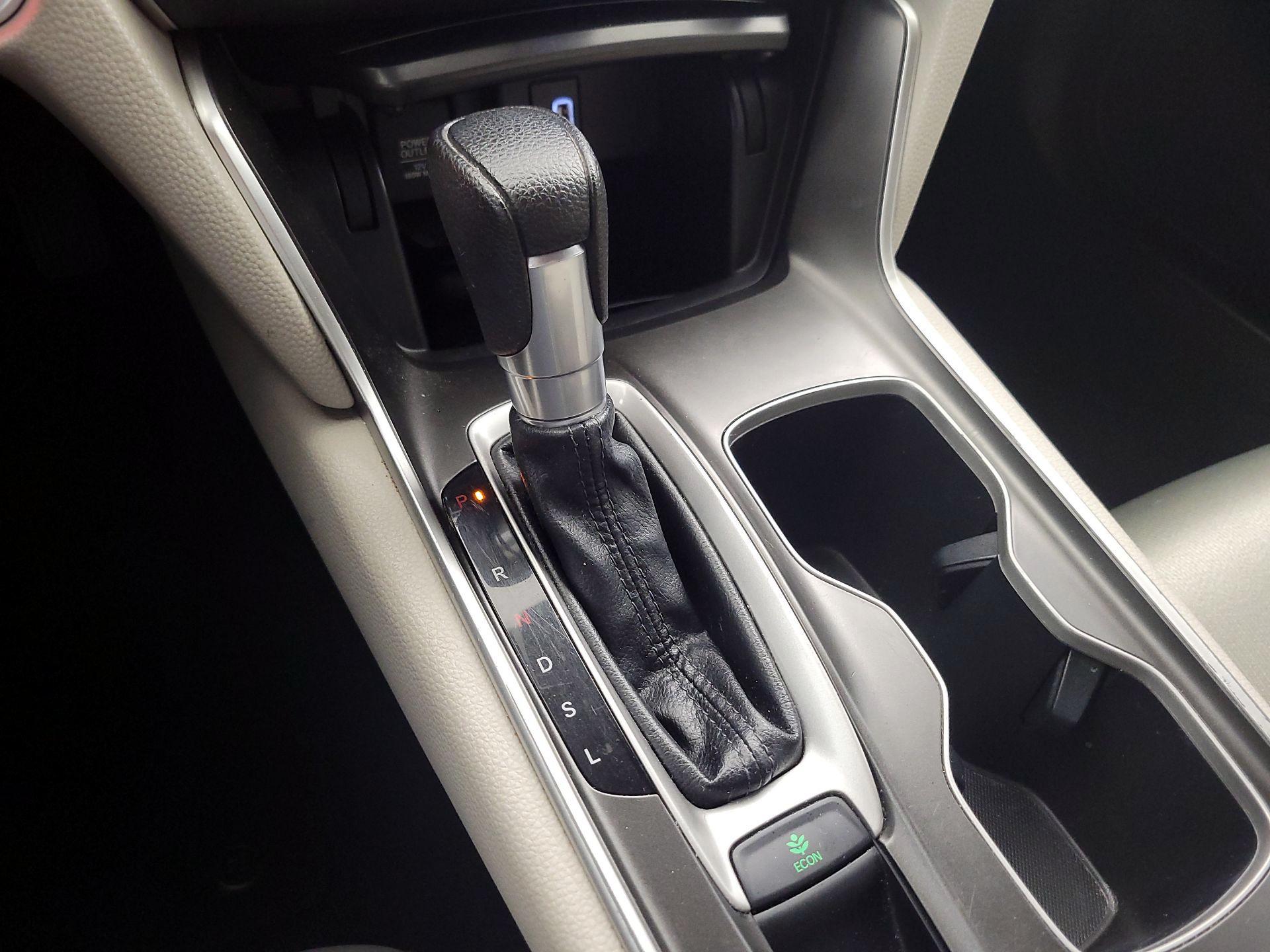 Thumbnail: 2020 Honda Accord - 17