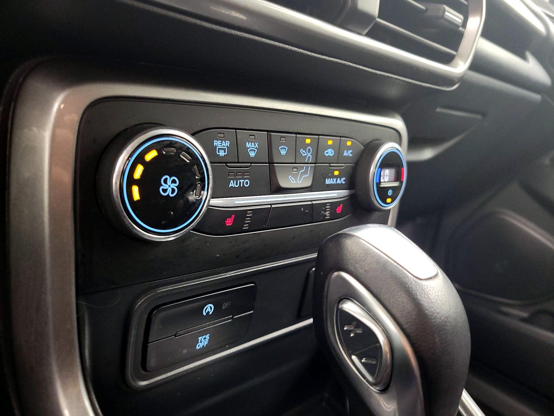 Thumbnail: 2020 Ford EcoSport - 17
