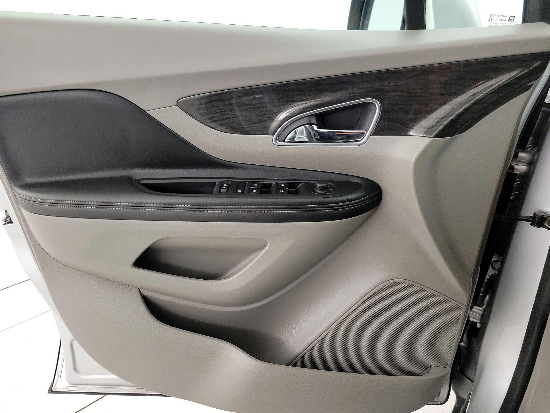 Thumbnail: 2016 Buick Encore - 12