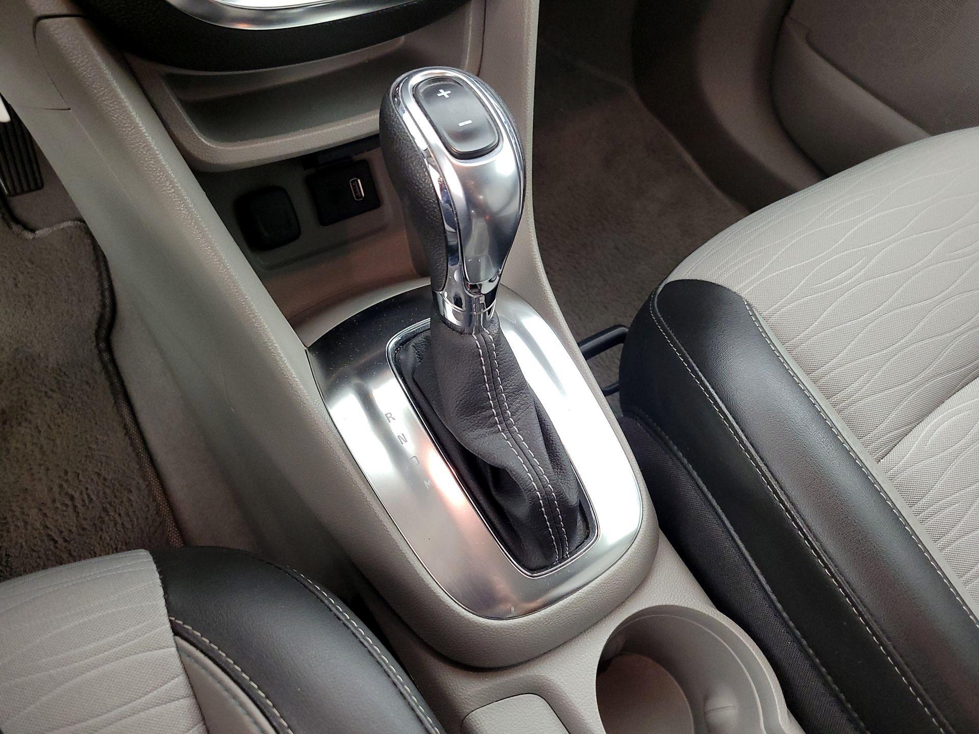 Thumbnail: 2016 Buick Encore - 17
