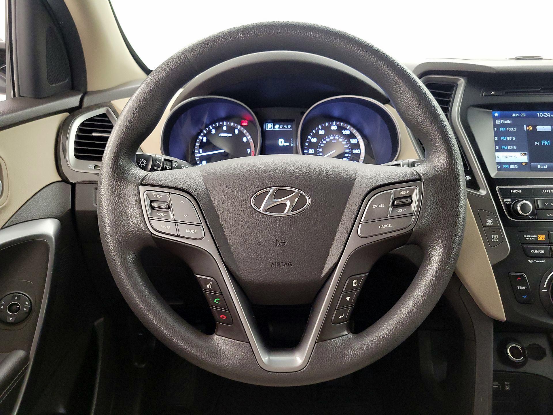 Thumbnail: 2018 Hyundai Santa Fe - 10