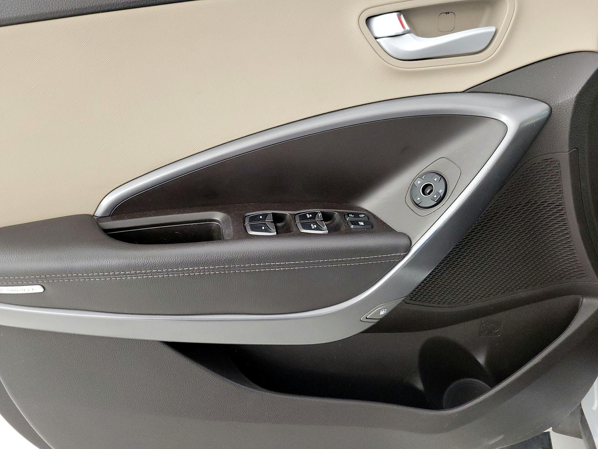 Thumbnail: 2018 Hyundai Santa Fe - 12