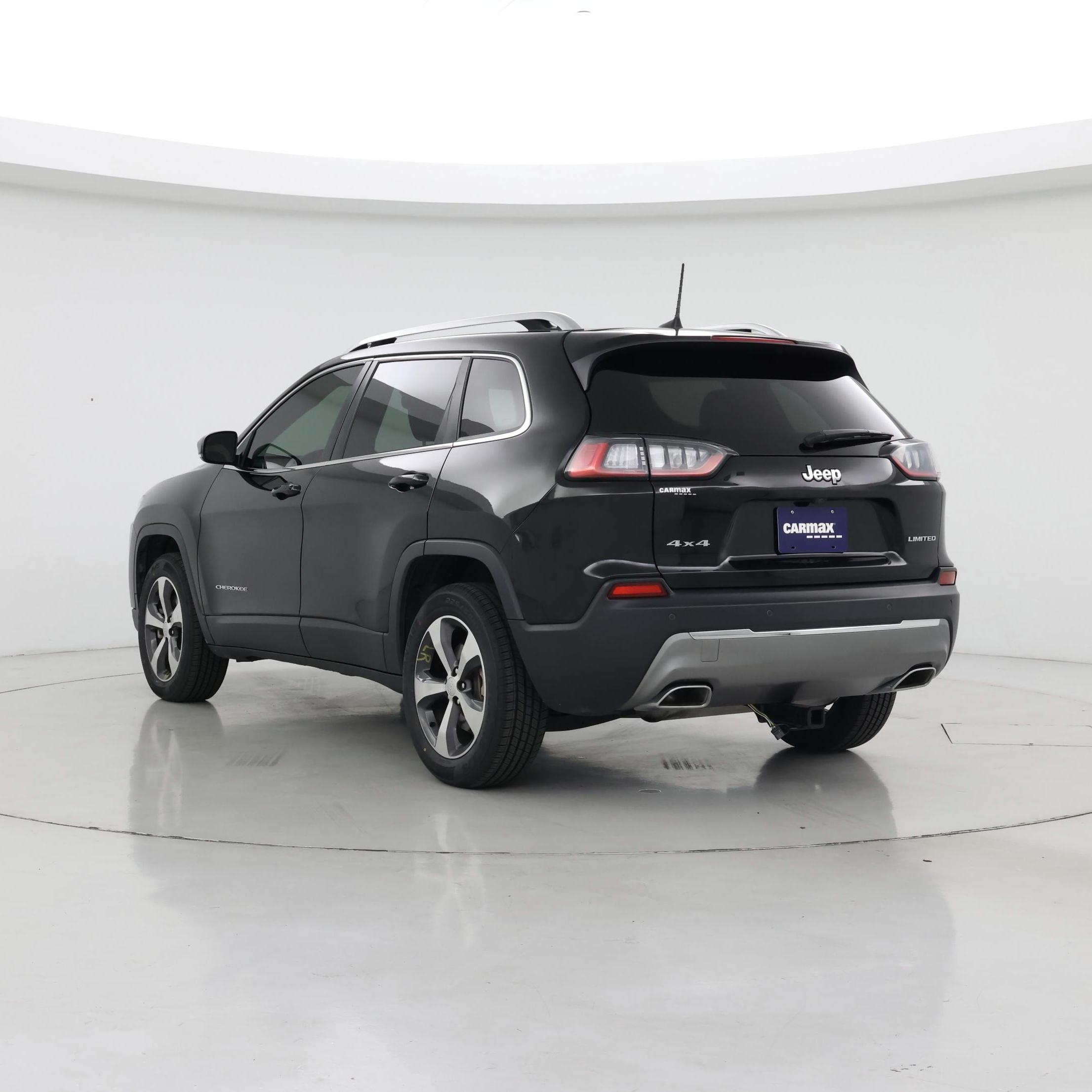 Thumbnail: 2019 Jeep Cherokee - 2