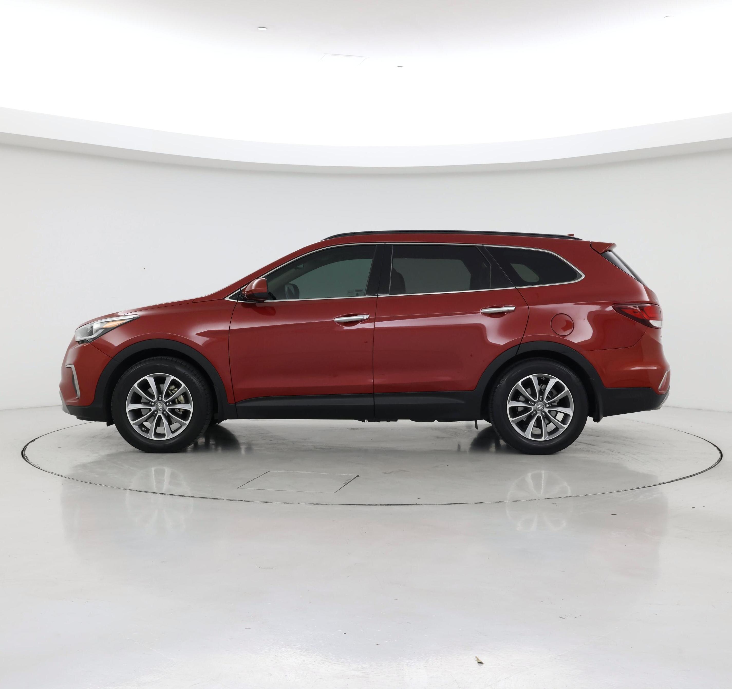 Thumbnail: 2017 Hyundai Santa Fe - 3
