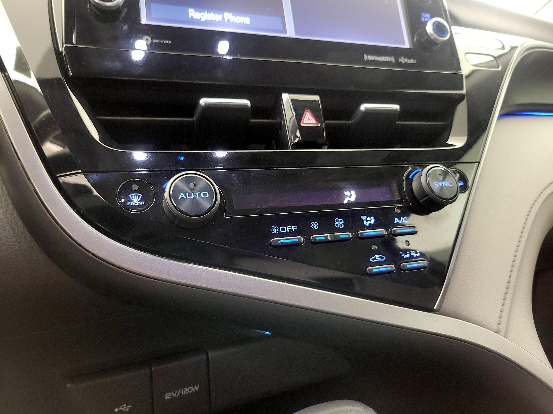 Thumbnail: 2023 Toyota Camry - 16