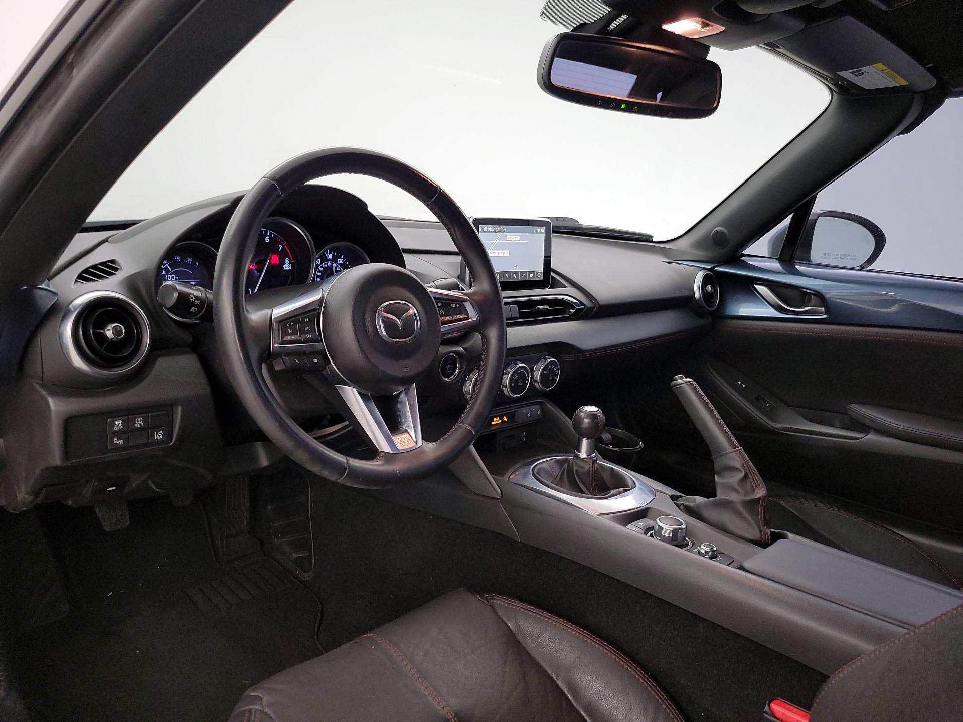 Thumbnail: 2016 Mazda MX-5 Miata - 9