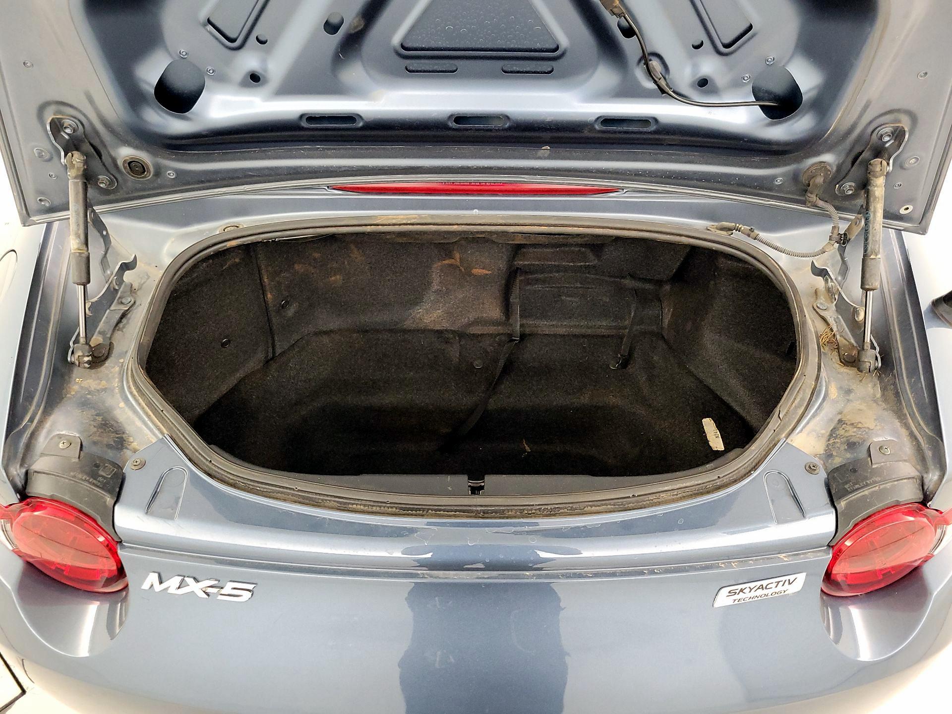 Thumbnail: 2016 Mazda MX-5 Miata - 19