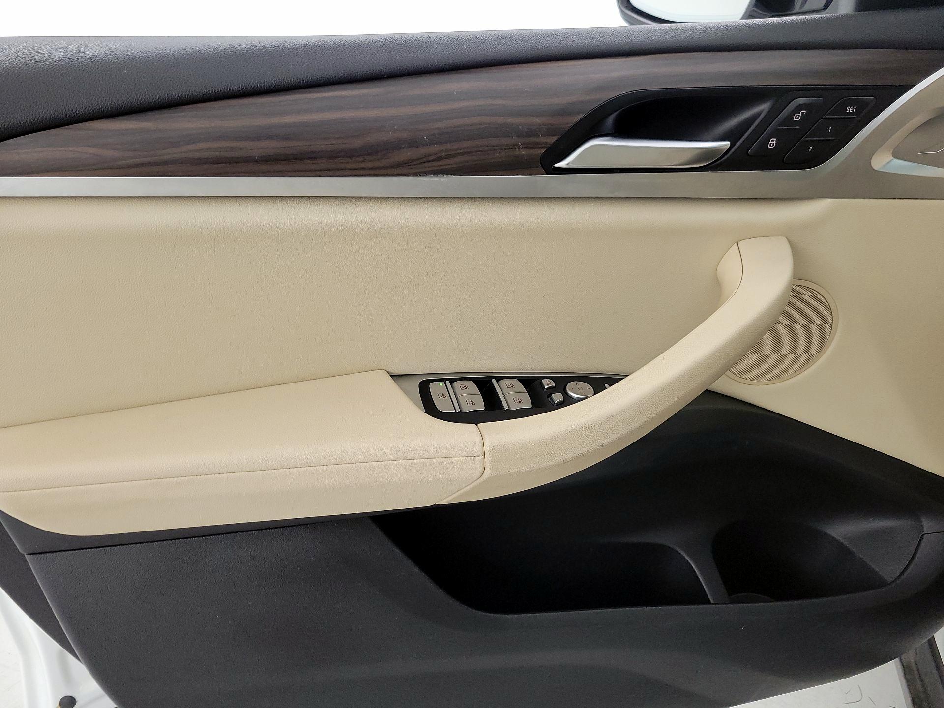 Thumbnail: 2021 BMW X3 - 12