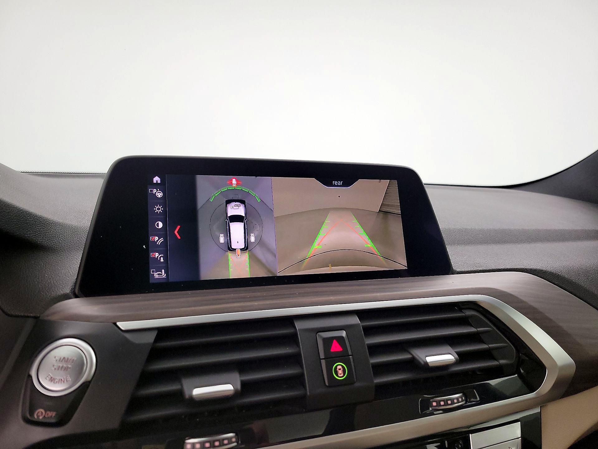 Thumbnail: 2021 BMW X3 - 15