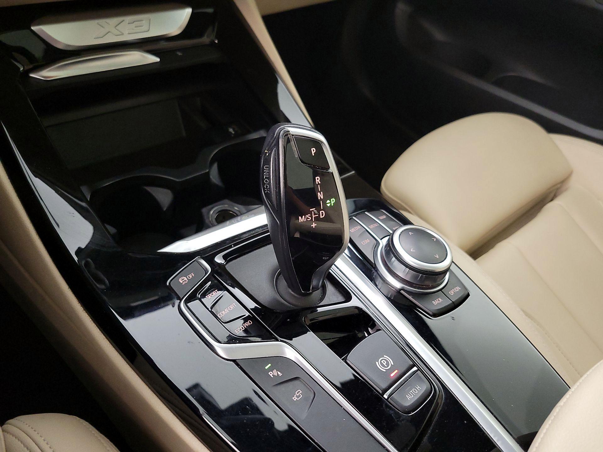 Thumbnail: 2021 BMW X3 - 18