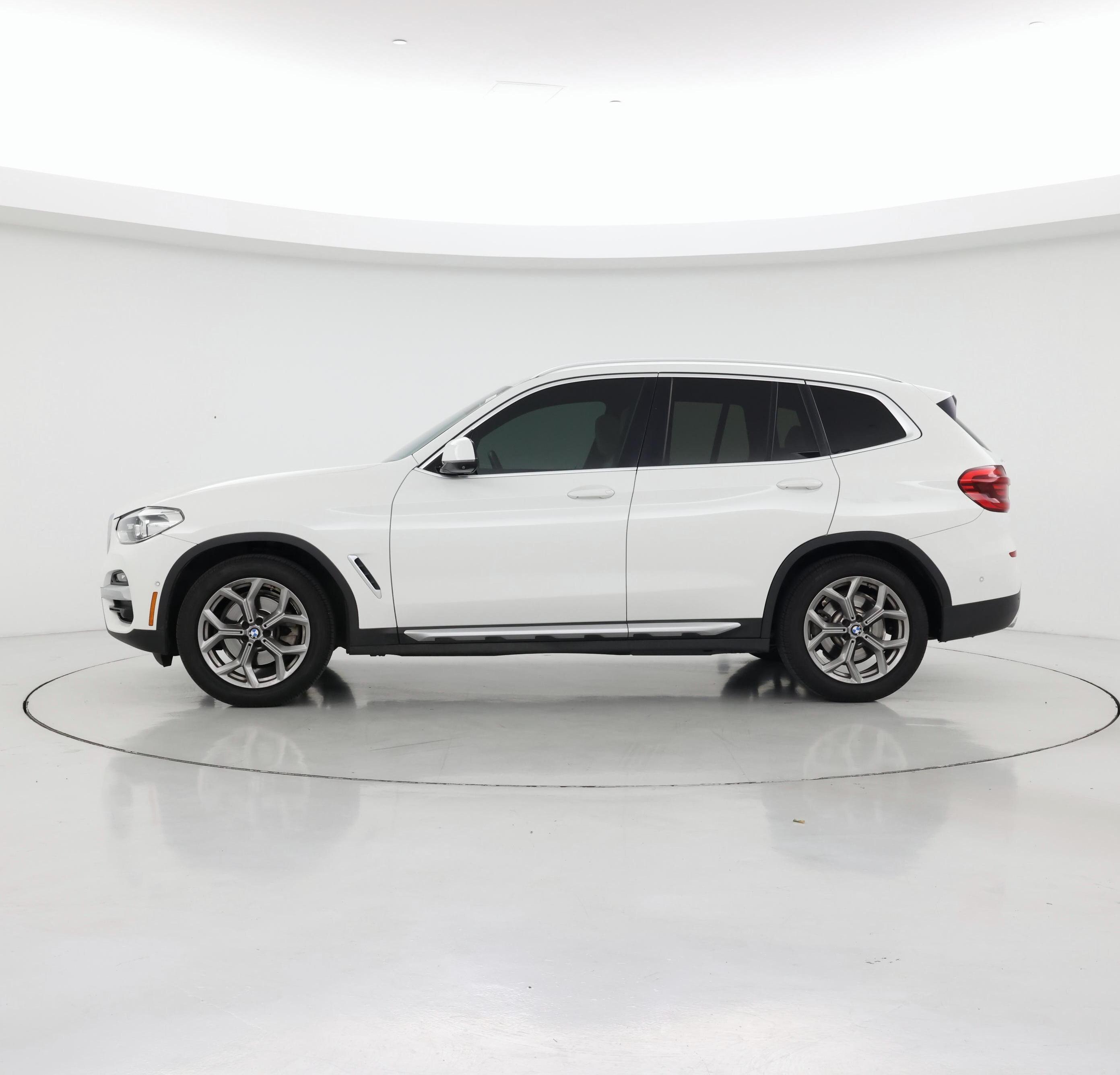 Thumbnail: 2021 BMW X3 - 3