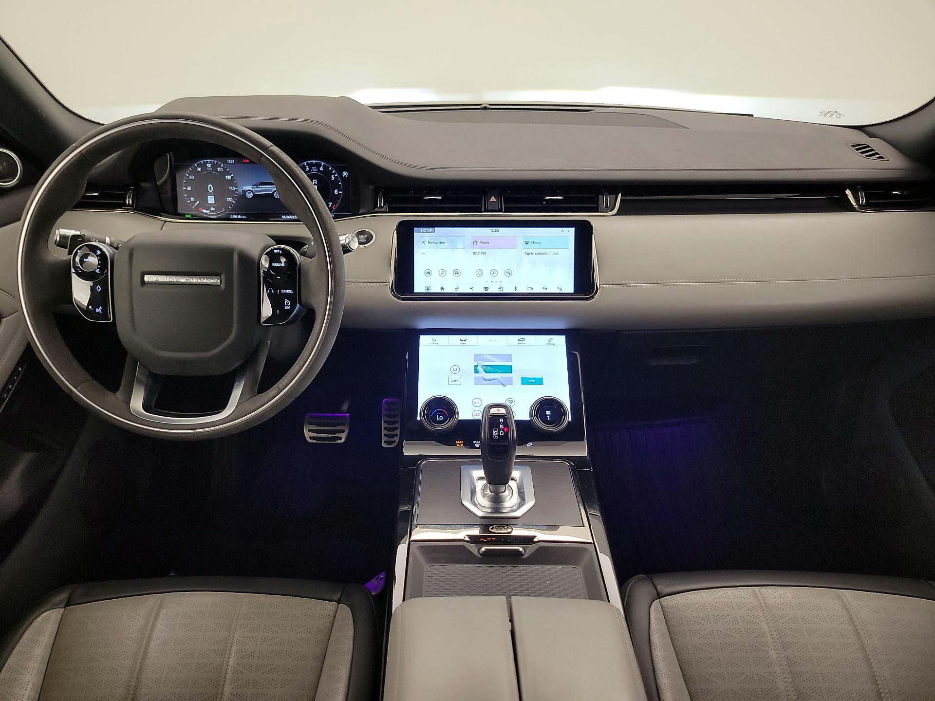 Thumbnail: 2020 Land Rover Range Rover Evoque - 9