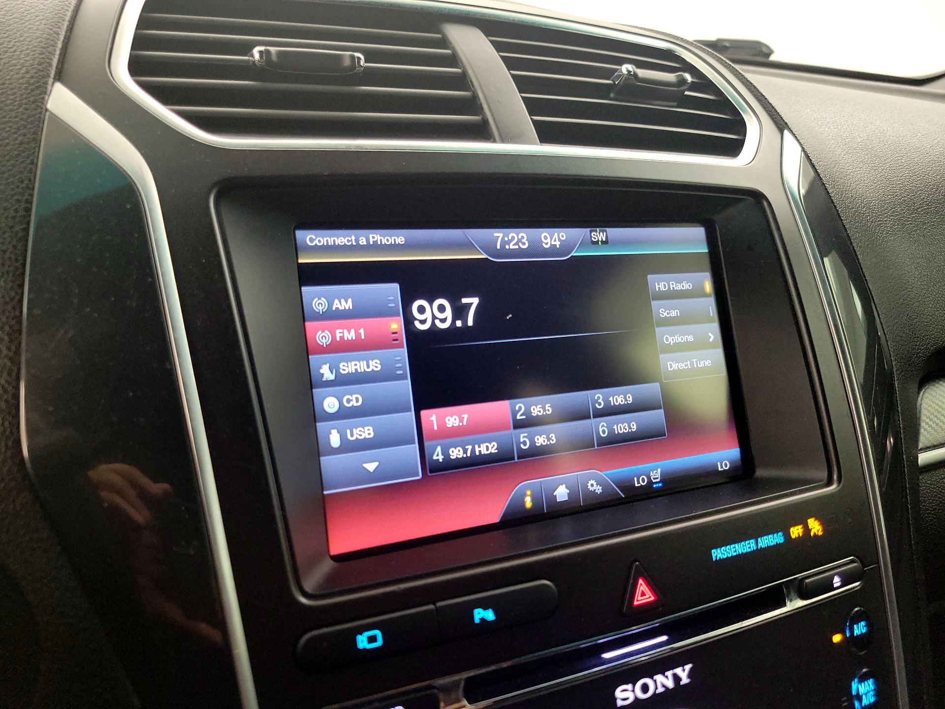 Thumbnail: 2016 Ford Explorer - 15