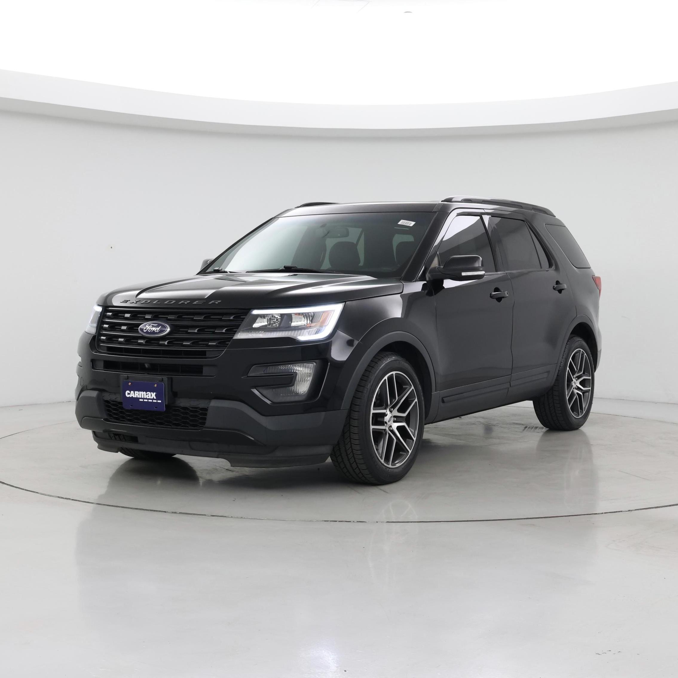 Thumbnail: 2016 Ford Explorer - 4