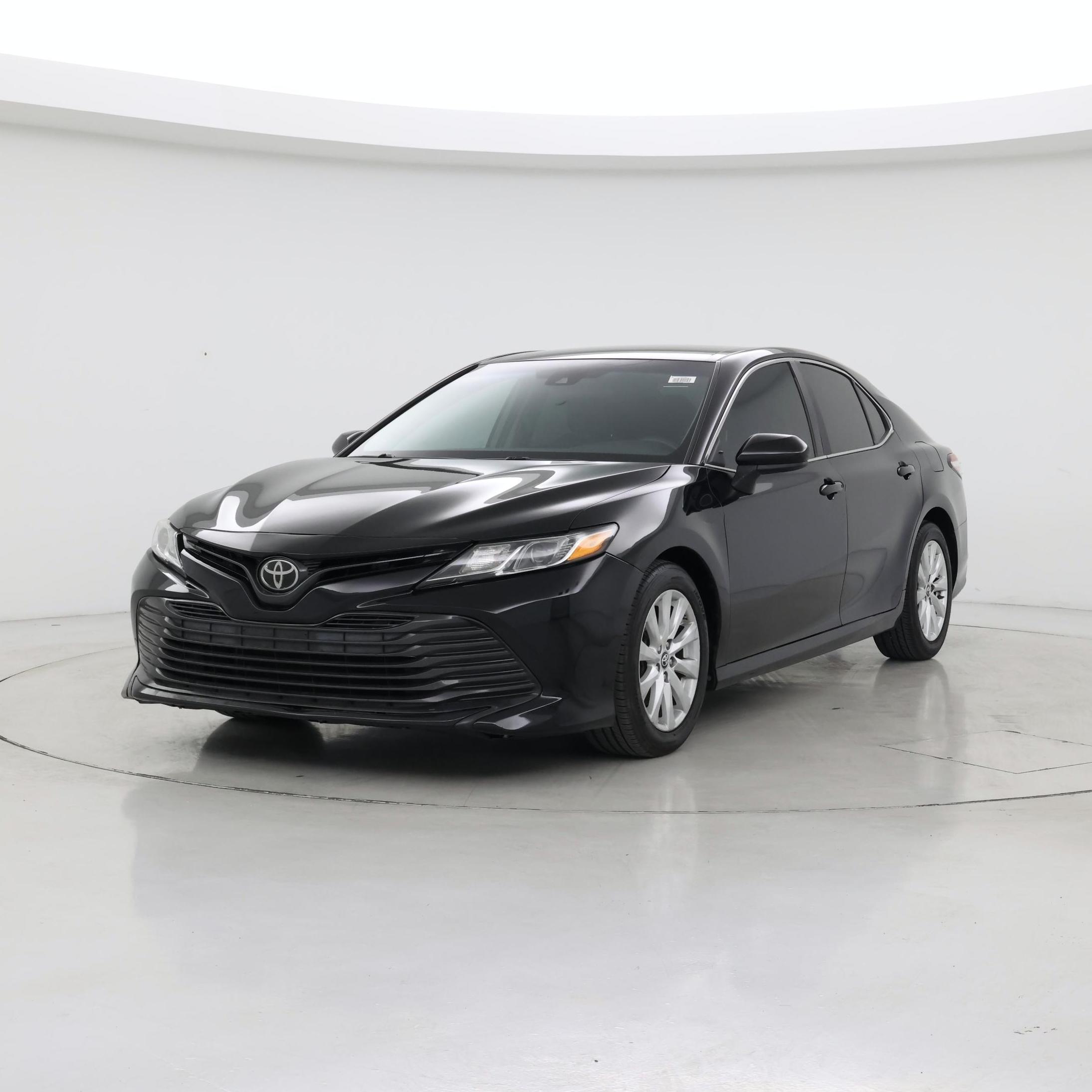 Thumbnail: 2018 Toyota Camry - 4