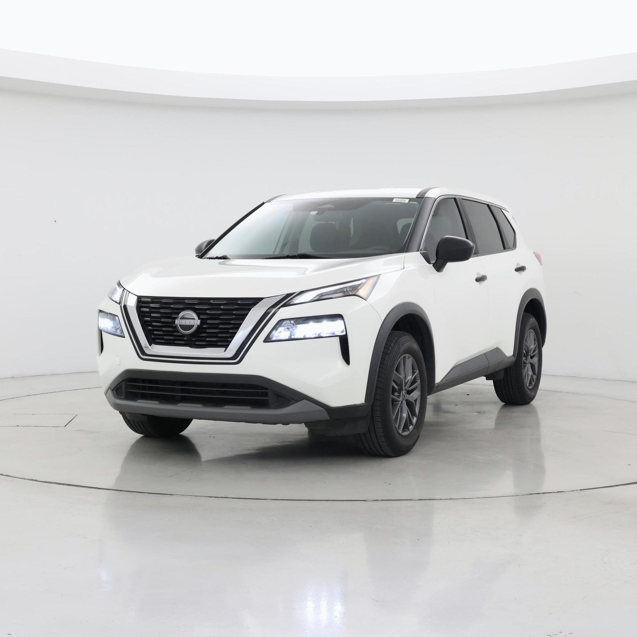 Thumbnail: 2023 Nissan Rogue - 4