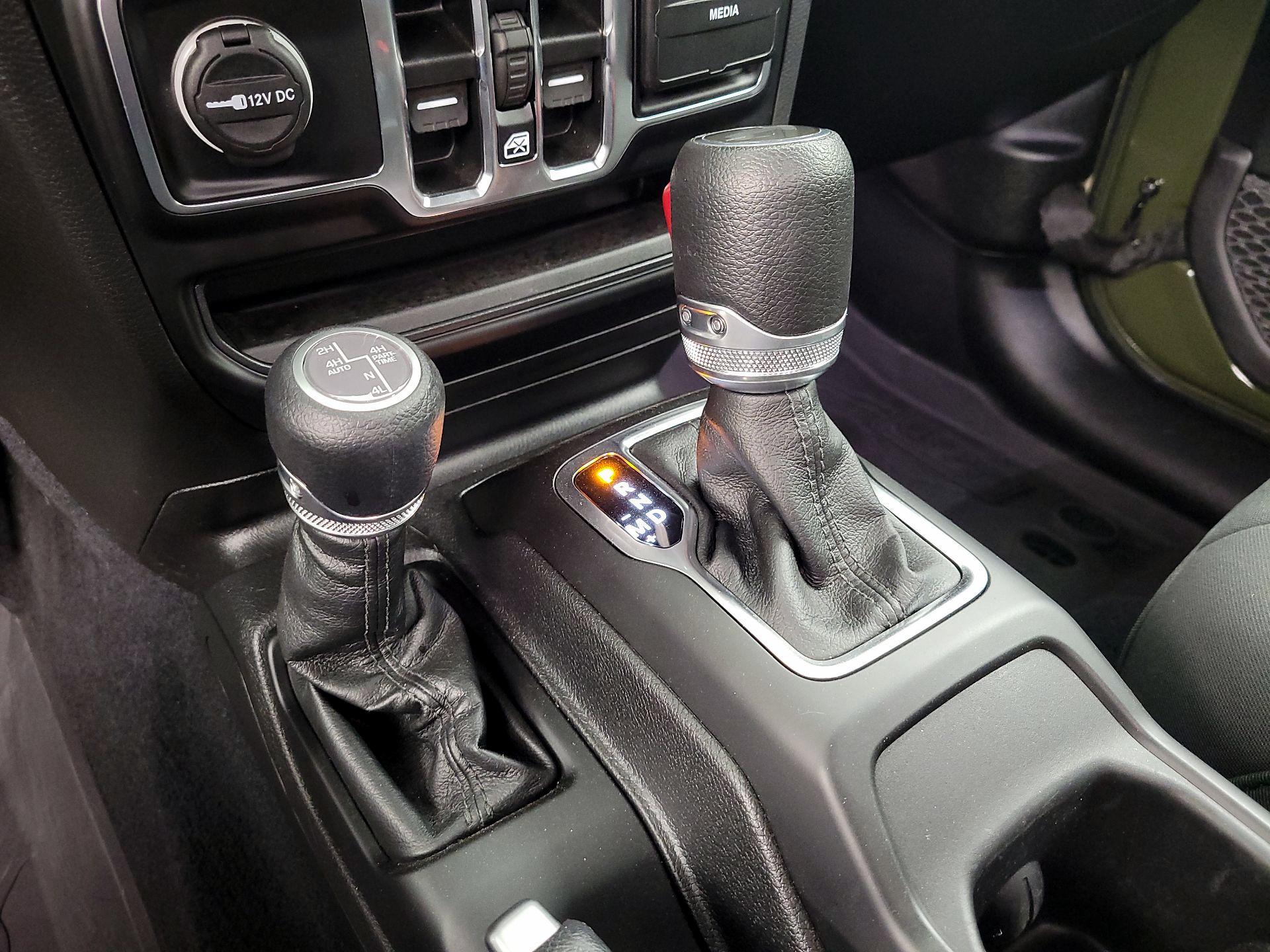 Thumbnail: 2023 Jeep Wrangler - 18