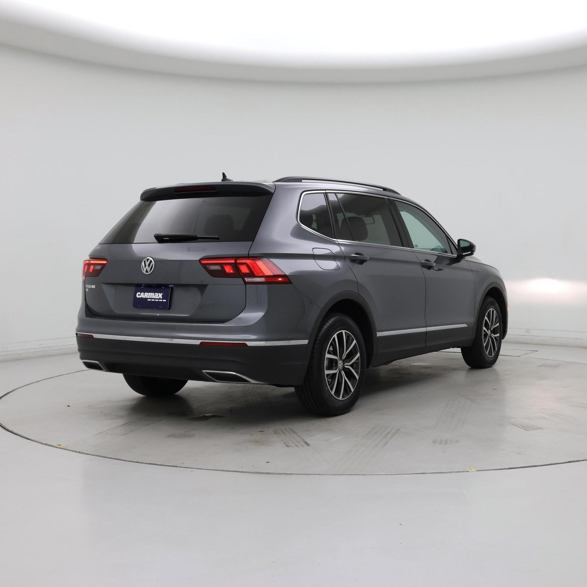 Thumbnail: 2020 Volkswagen Tiguan - 8