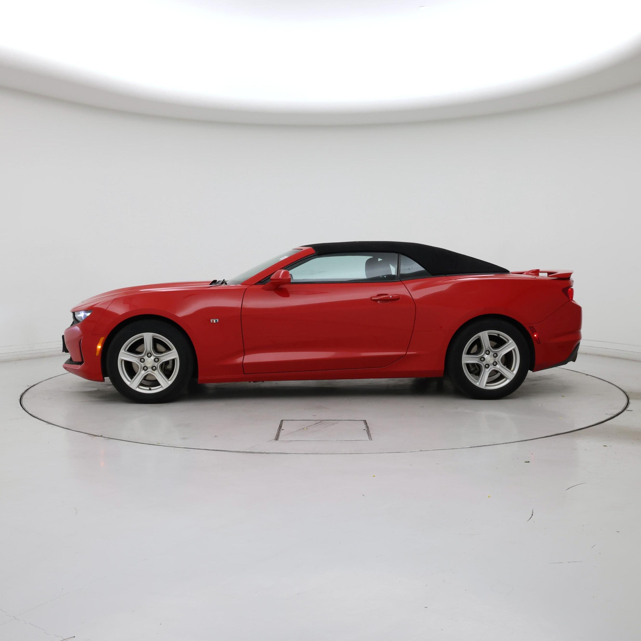 Thumbnail: 2020 Chevrolet Camaro - 3