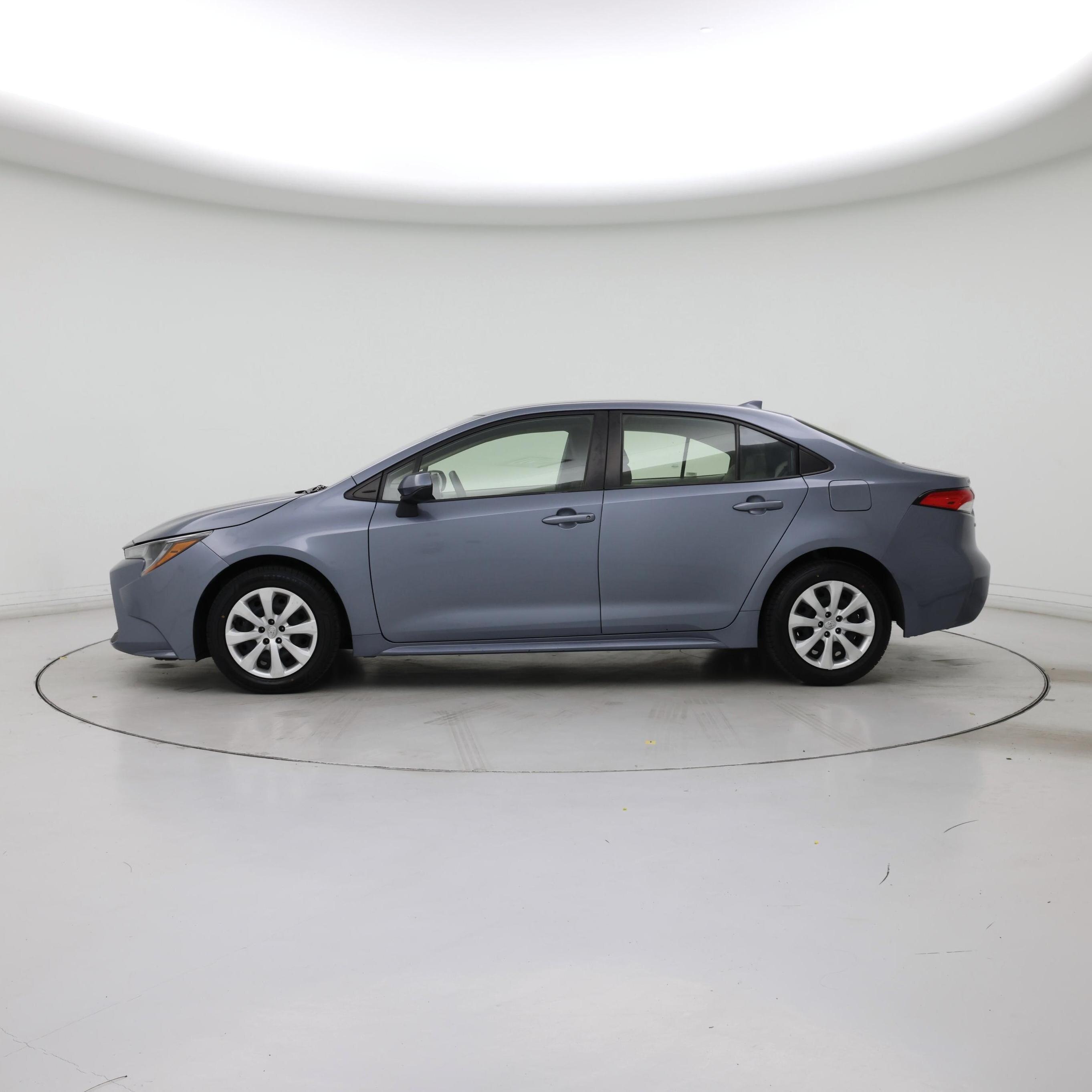 Thumbnail: 2022 Toyota Corolla - 3