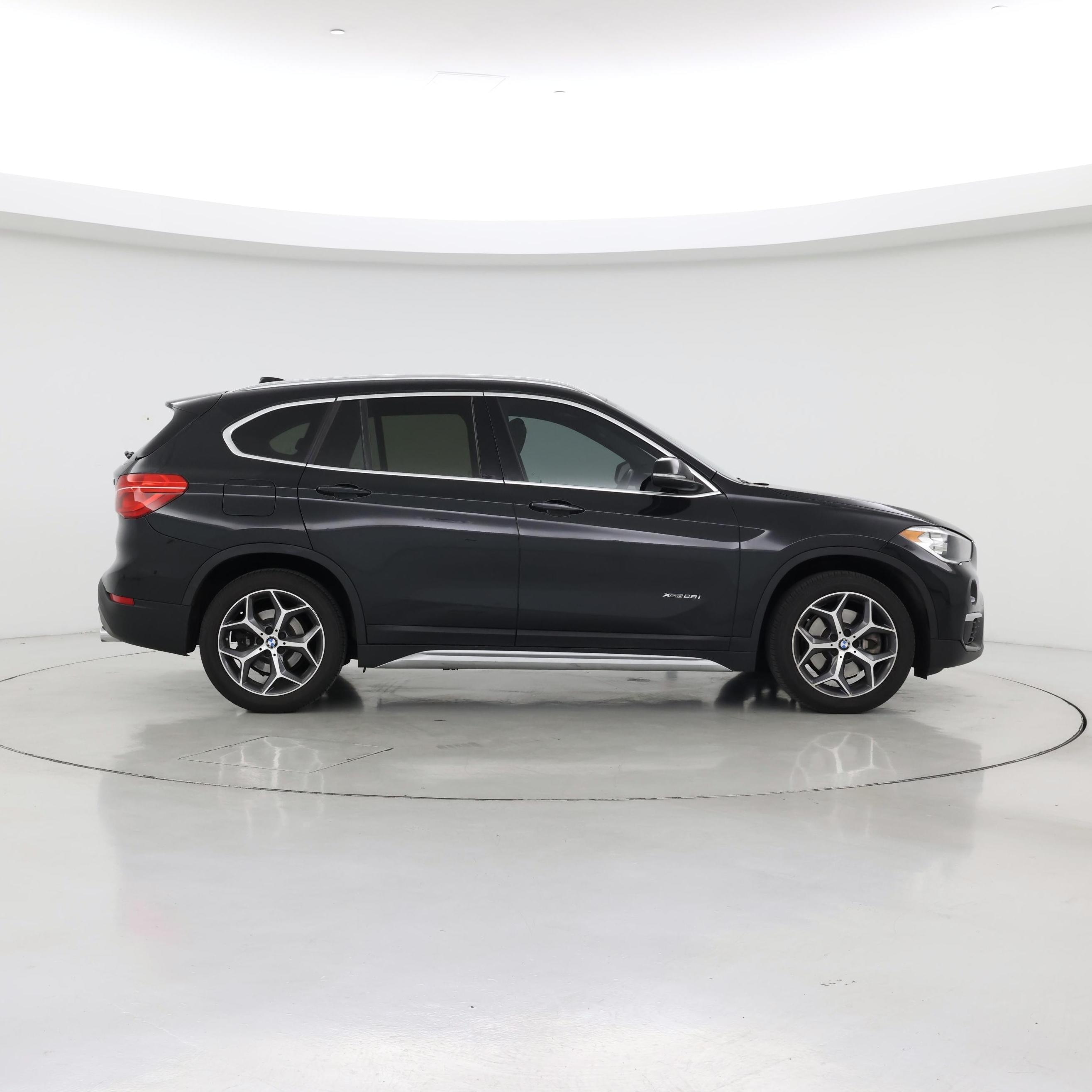 Thumbnail: 2018 BMW X1 - 7