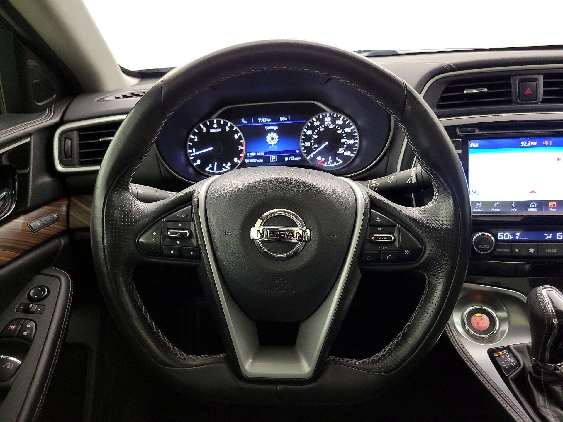 Thumbnail: 2016 Nissan Maxima - 10