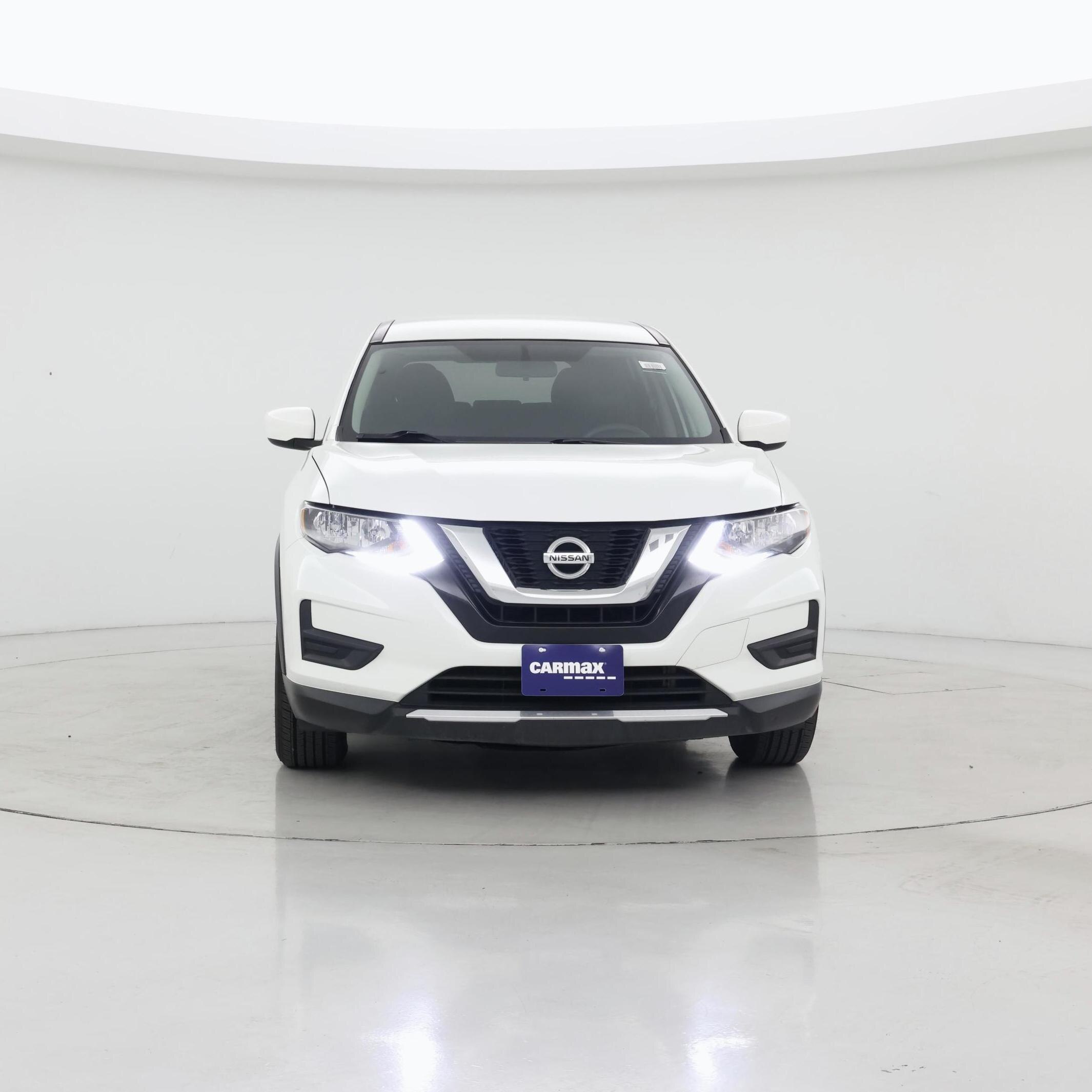 Thumbnail: 2017 Nissan Rogue - 5