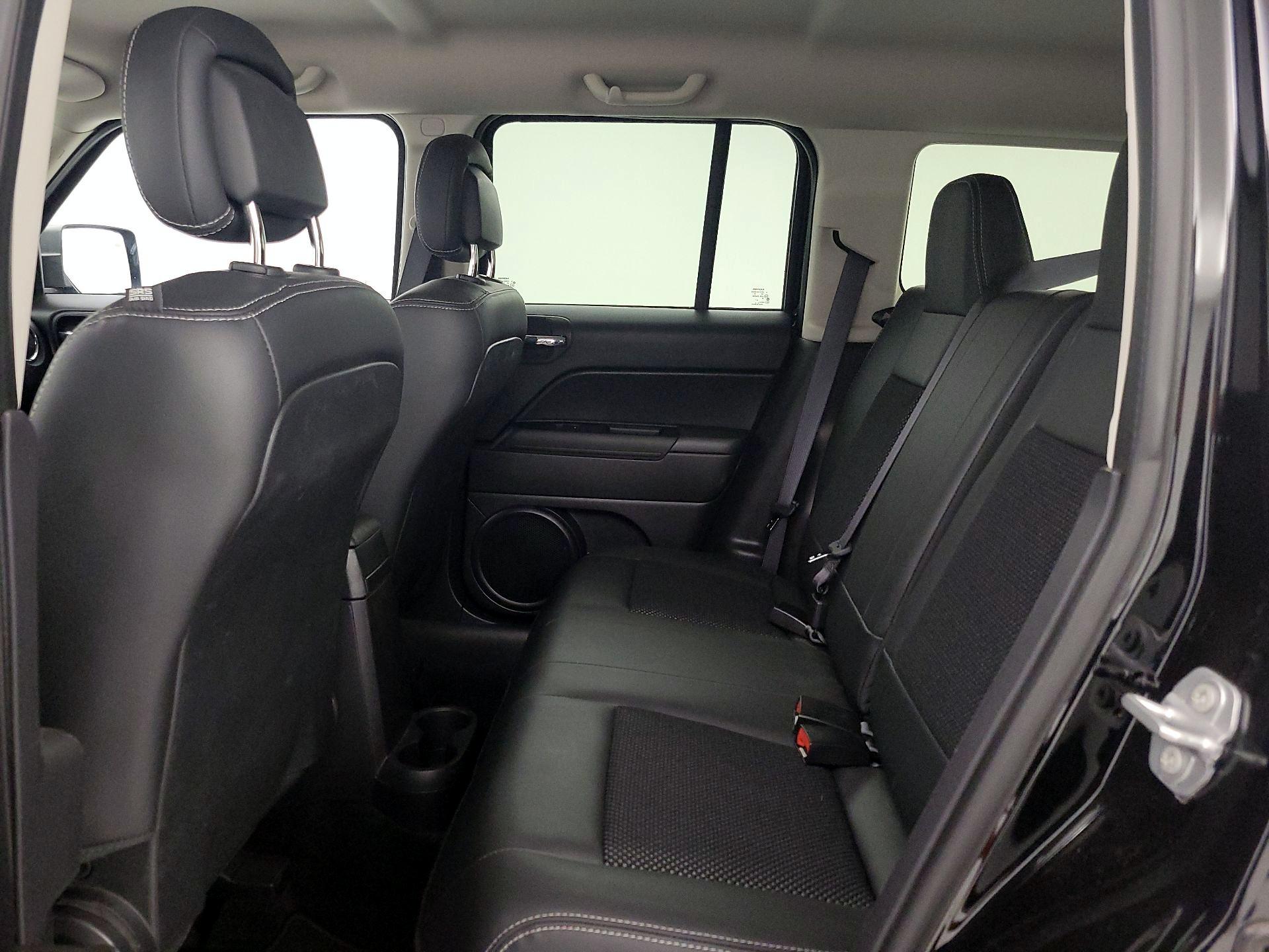Thumbnail: 2017 Jeep Patriot - 17