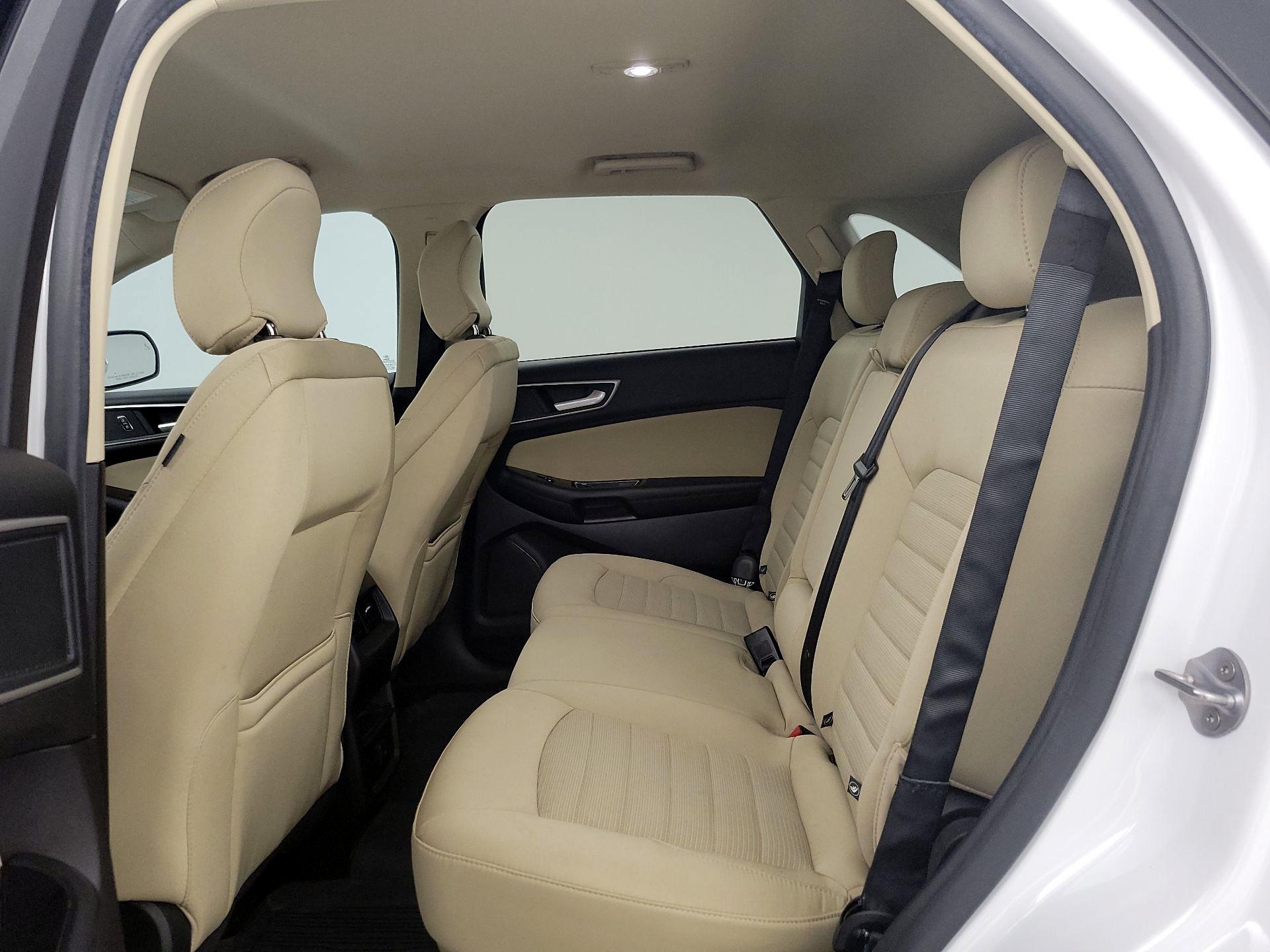 Thumbnail: 2018 Ford Edge - 19