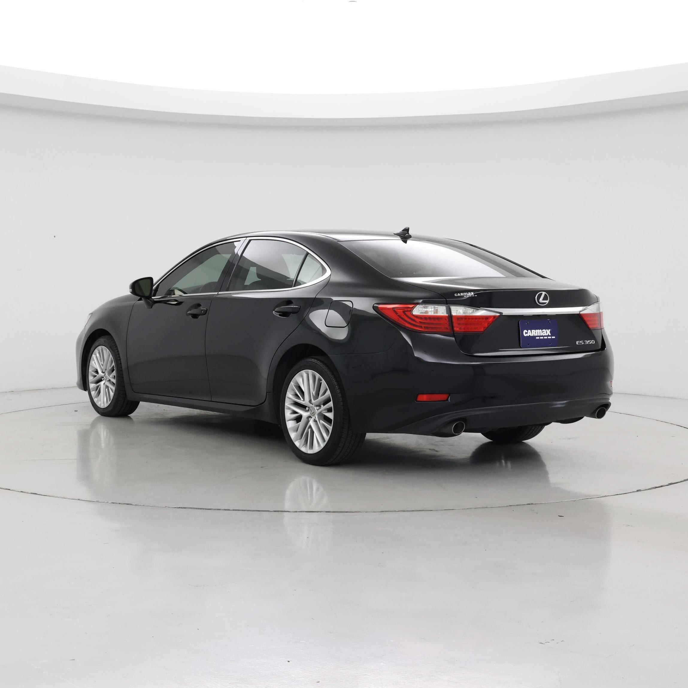 Thumbnail: 2013 Lexus ES - 2