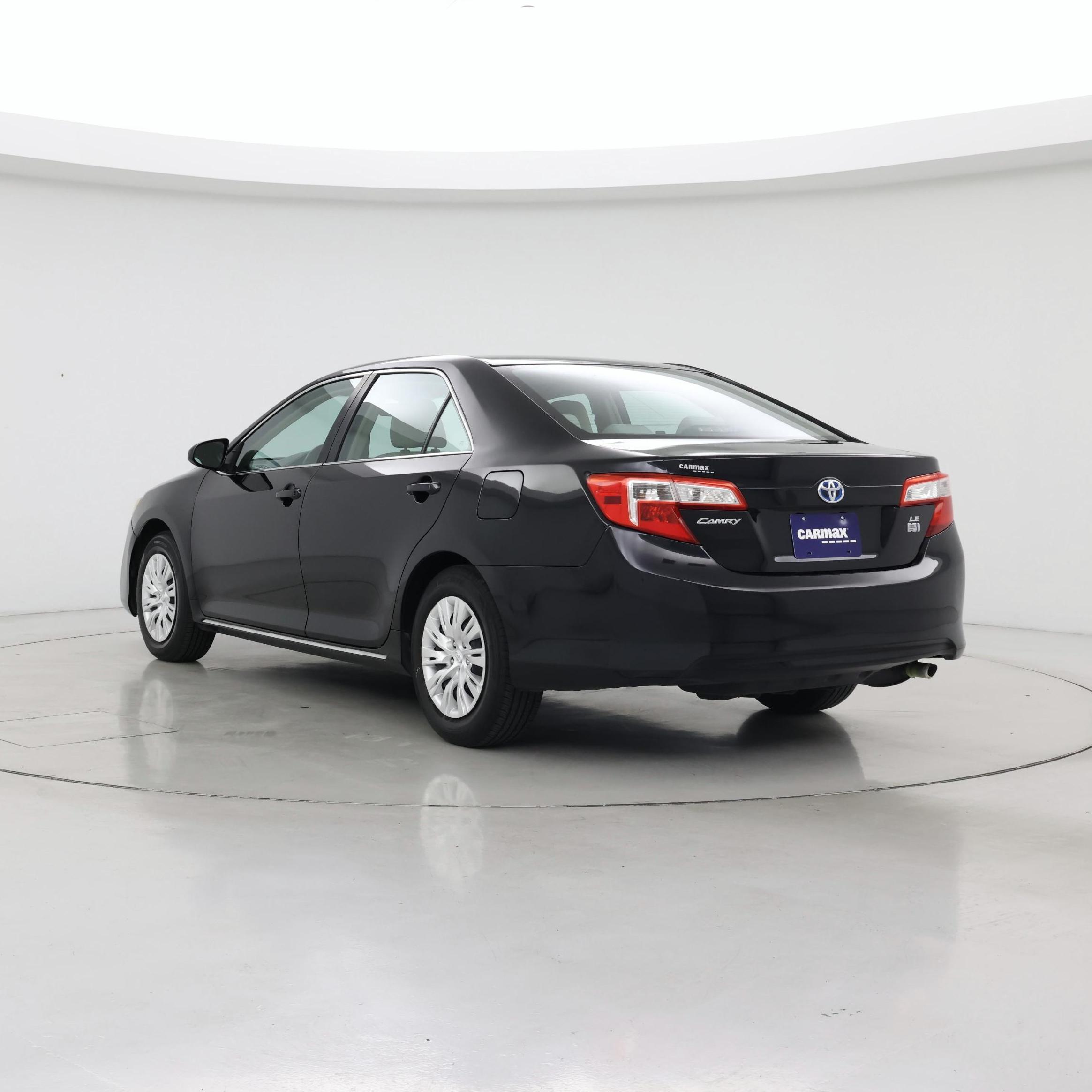 Thumbnail: 2014 Toyota Camry - 2