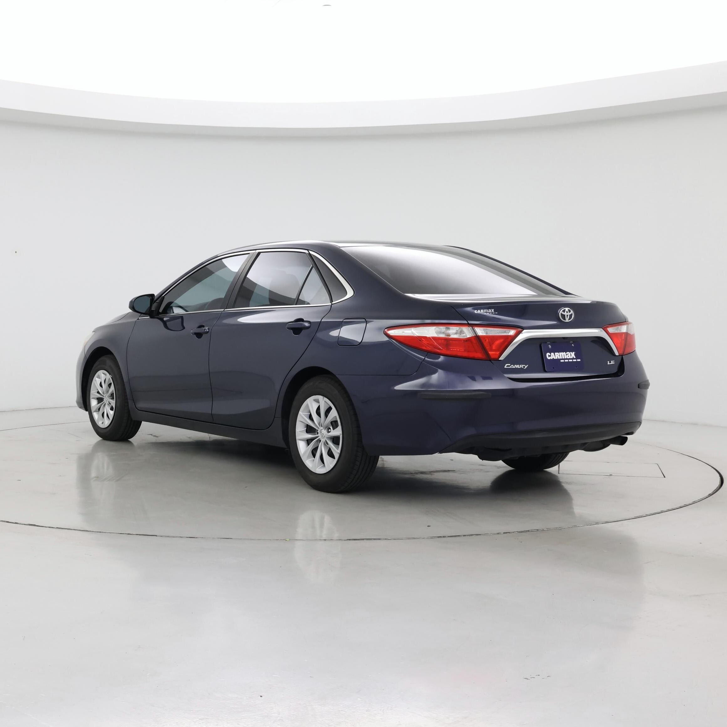 Thumbnail: 2017 Toyota Camry - 2