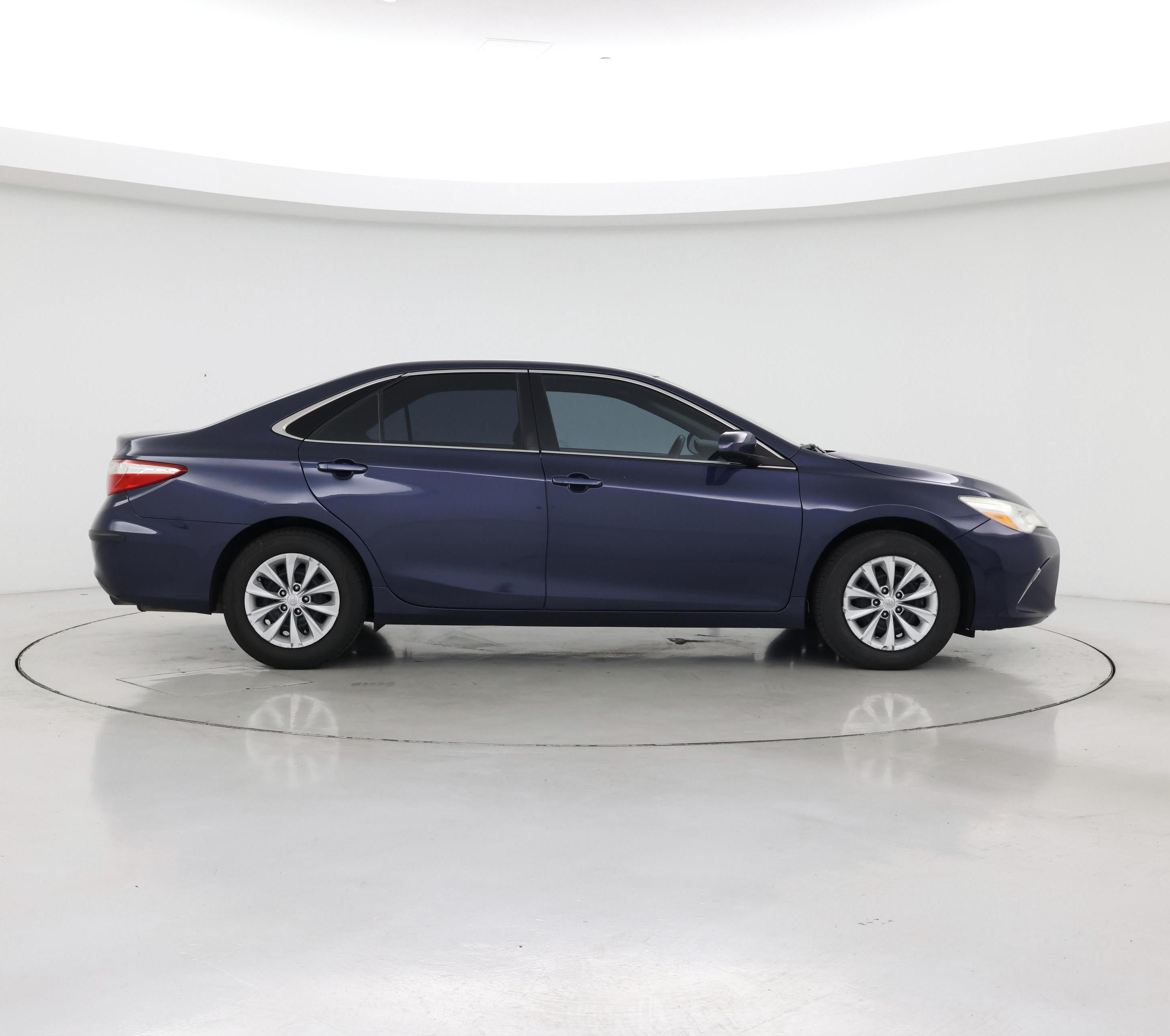 Thumbnail: 2017 Toyota Camry - 7