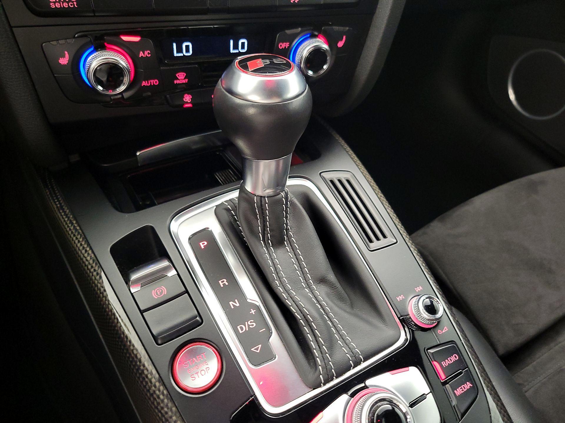 Thumbnail: 2014 Audi S5 - 18