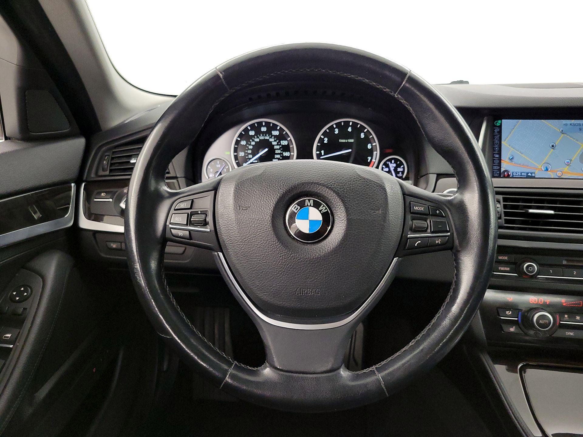 Thumbnail: 2015 BMW 5 Series - 10
