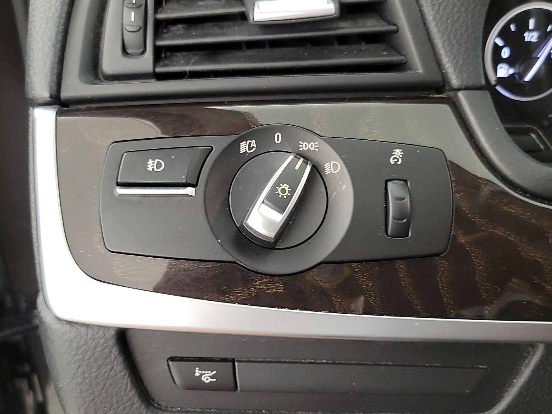 Thumbnail: 2015 BMW 5 Series - 13